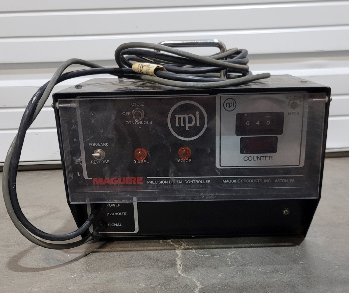 Used Maguire MLG-4-18 Little Guy Volumetric Concentrate Feeder 0.05-4lbs/hr, 120VAC