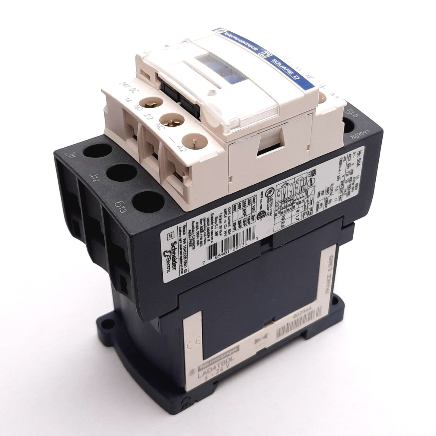 Used Telemecanique LC1D32BD Contactor, 3-Pole W/ N/O & N/C Aux, LAD4TBDL Diode
