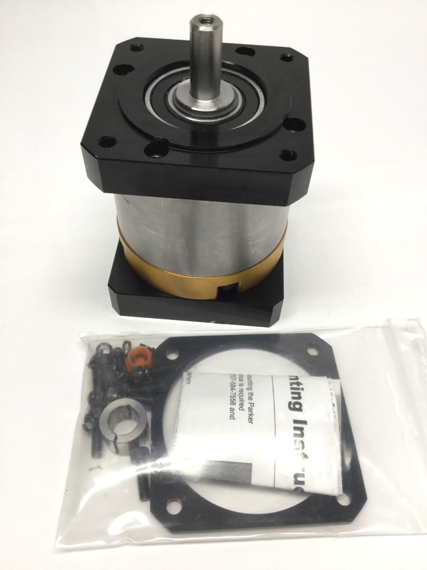 Used Parker PV34FE-003 Planetary Gearhead, 3:1 Ratio, NEMA 34, 310 in-lb, Ø1/2" Shaft