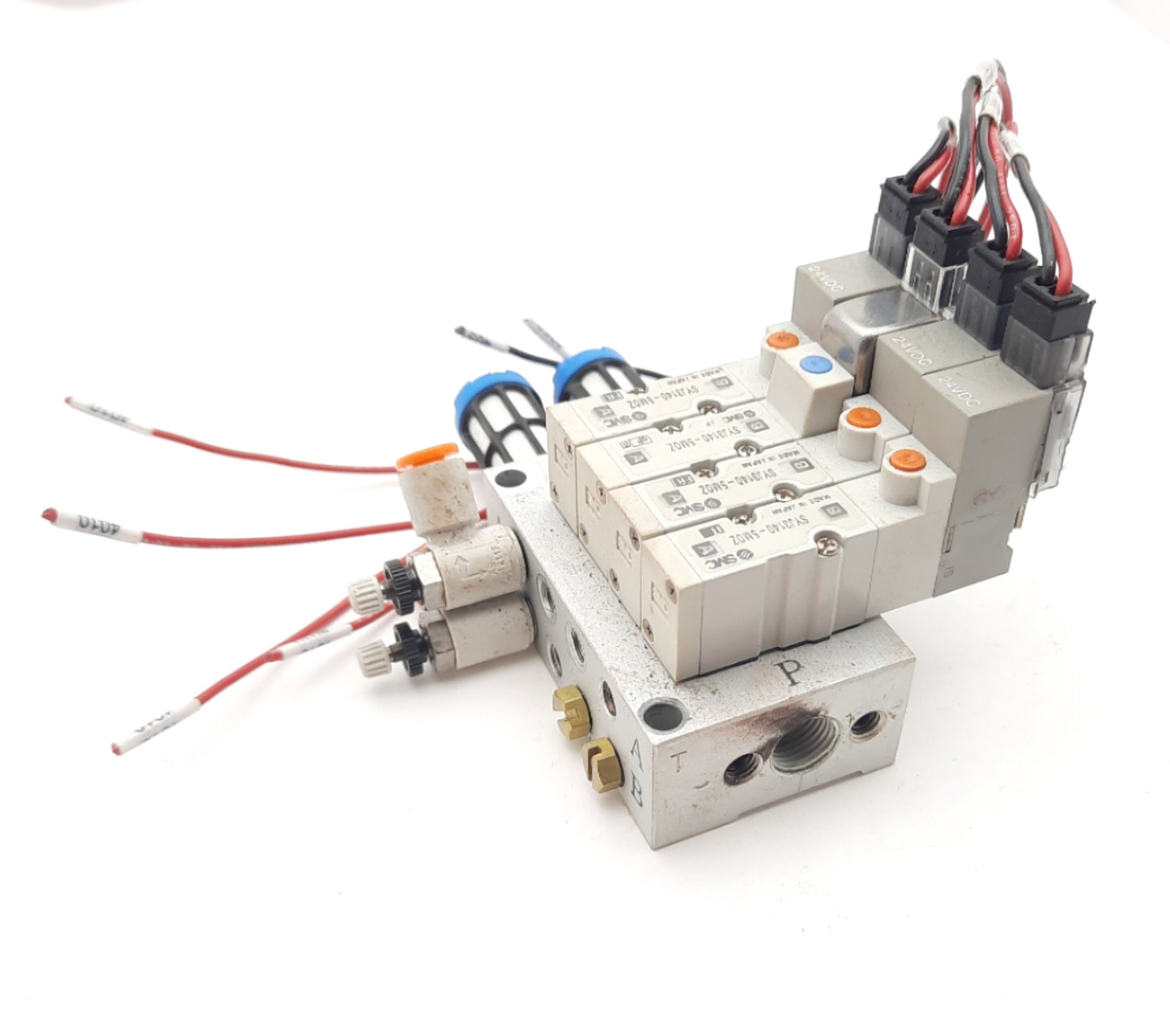 Used SMC SYJ3140-5MOZ 5-Port Base Mounted Solenoid Valves on Manifold 24VDC Coil