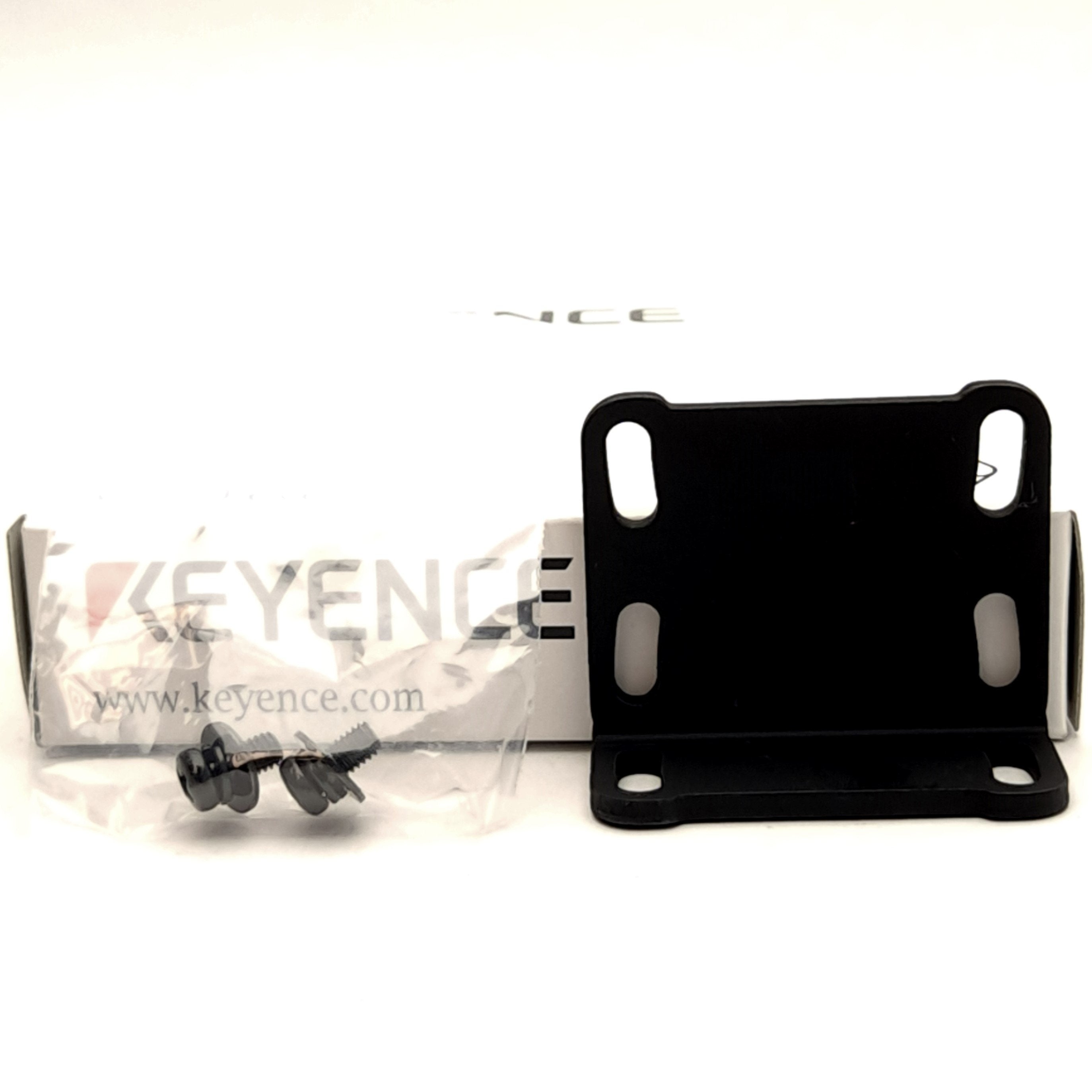 Keyence OP-87909 Rear Mounting Bracket, 21 x 35 x 48.1mm, R2.2