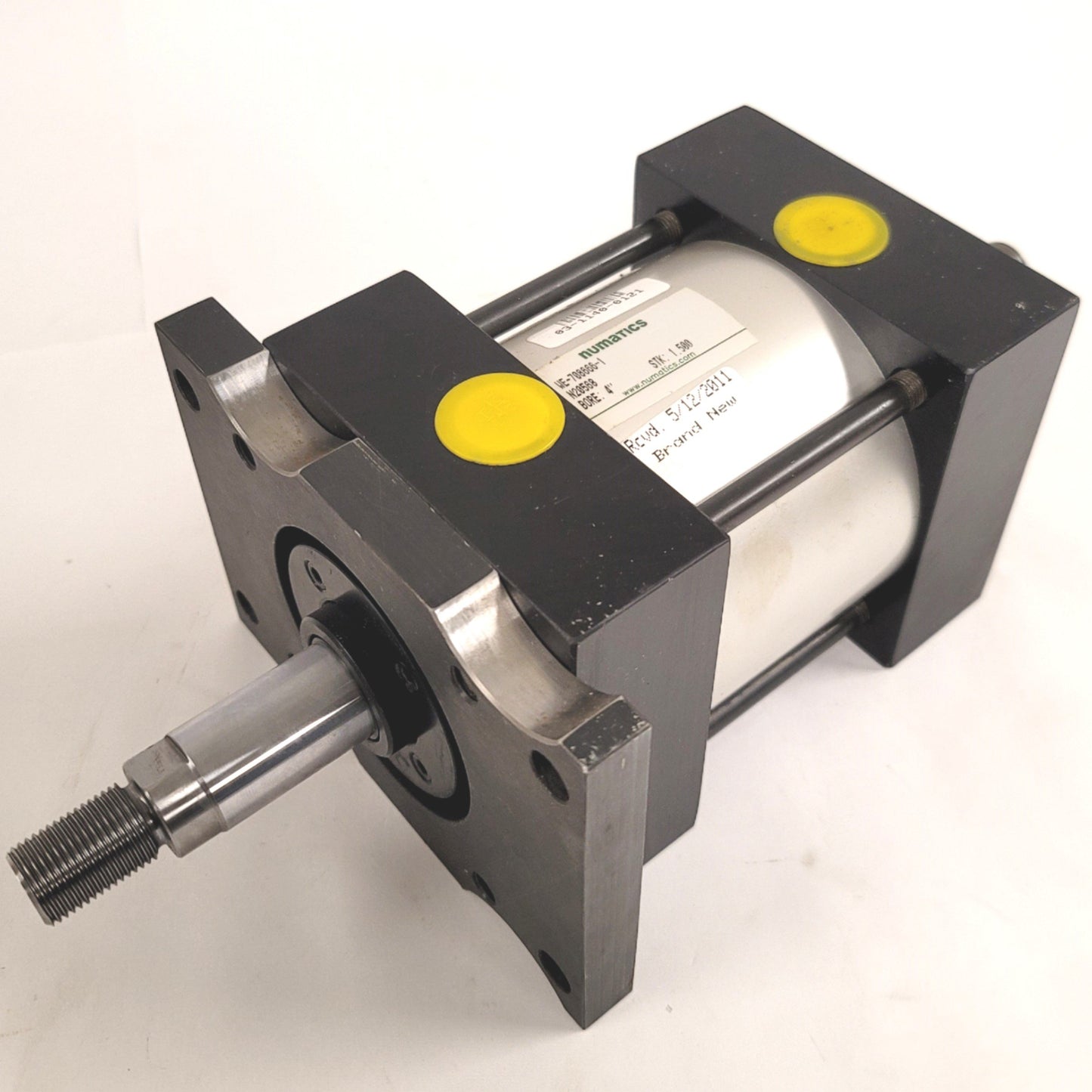 New Numatics WE-708666-1 Double Rod Cylinder Bore: 4" Stroke: 1.5" Rod End: 3/4-16