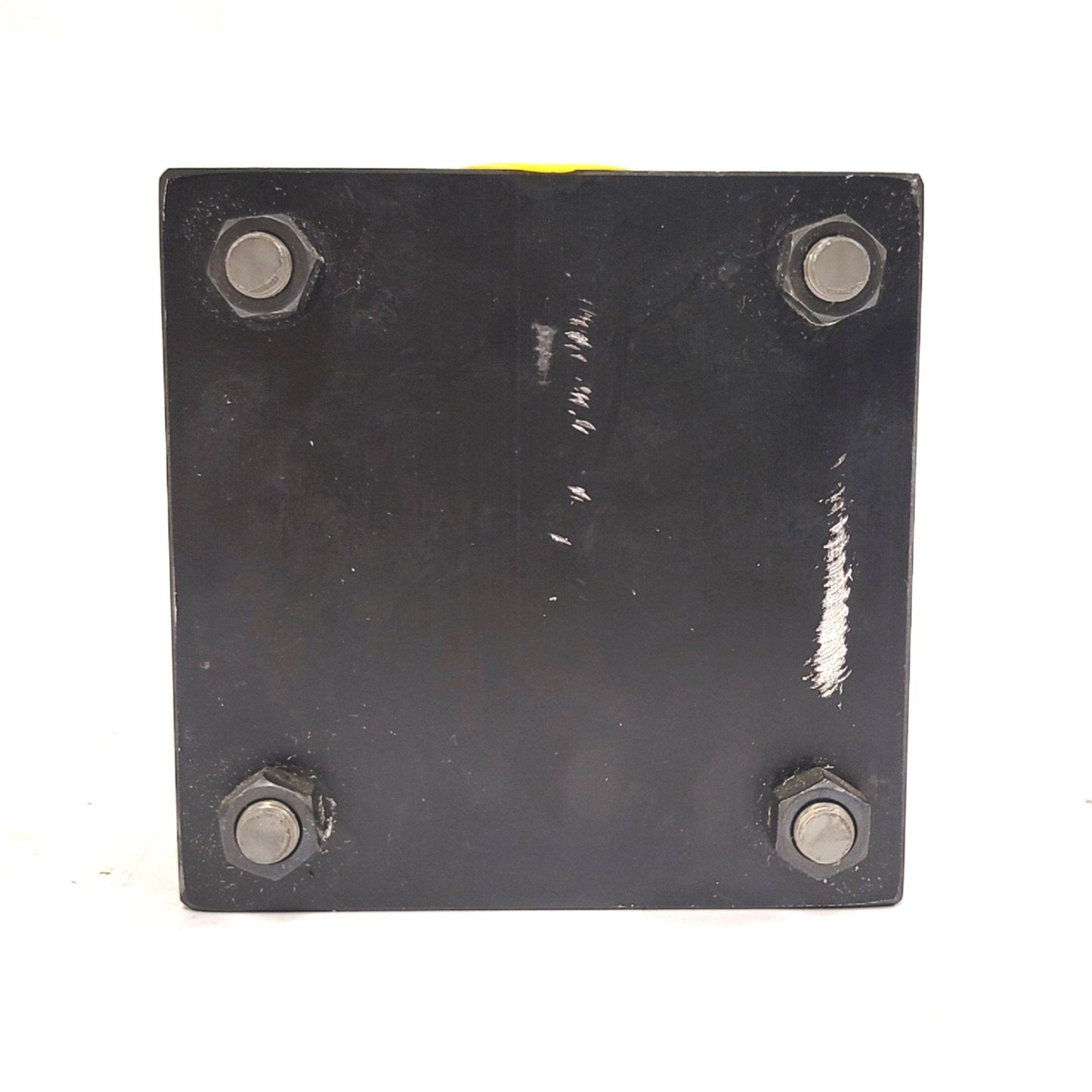 New Numatics F1AR-01I1E-CAA2 Pneumatic Cylinder Stroke: 1.5" Bore: 4" 1/2"NPT 250PSI