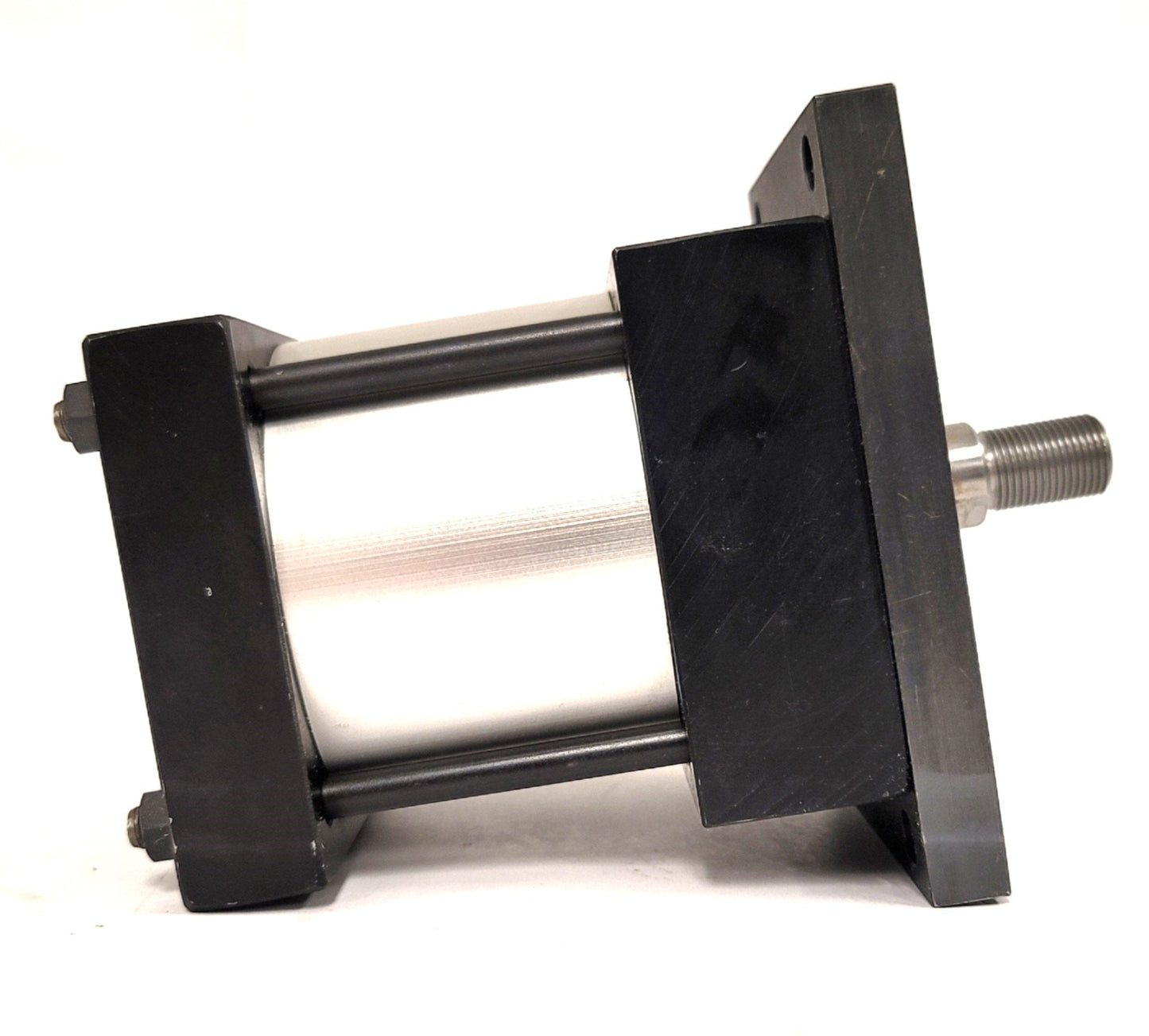 New Numatics F1AR-01I1E-CAA2 Pneumatic Cylinder Stroke: 1.5" Bore: 4" 1/2"NPT 250PSI