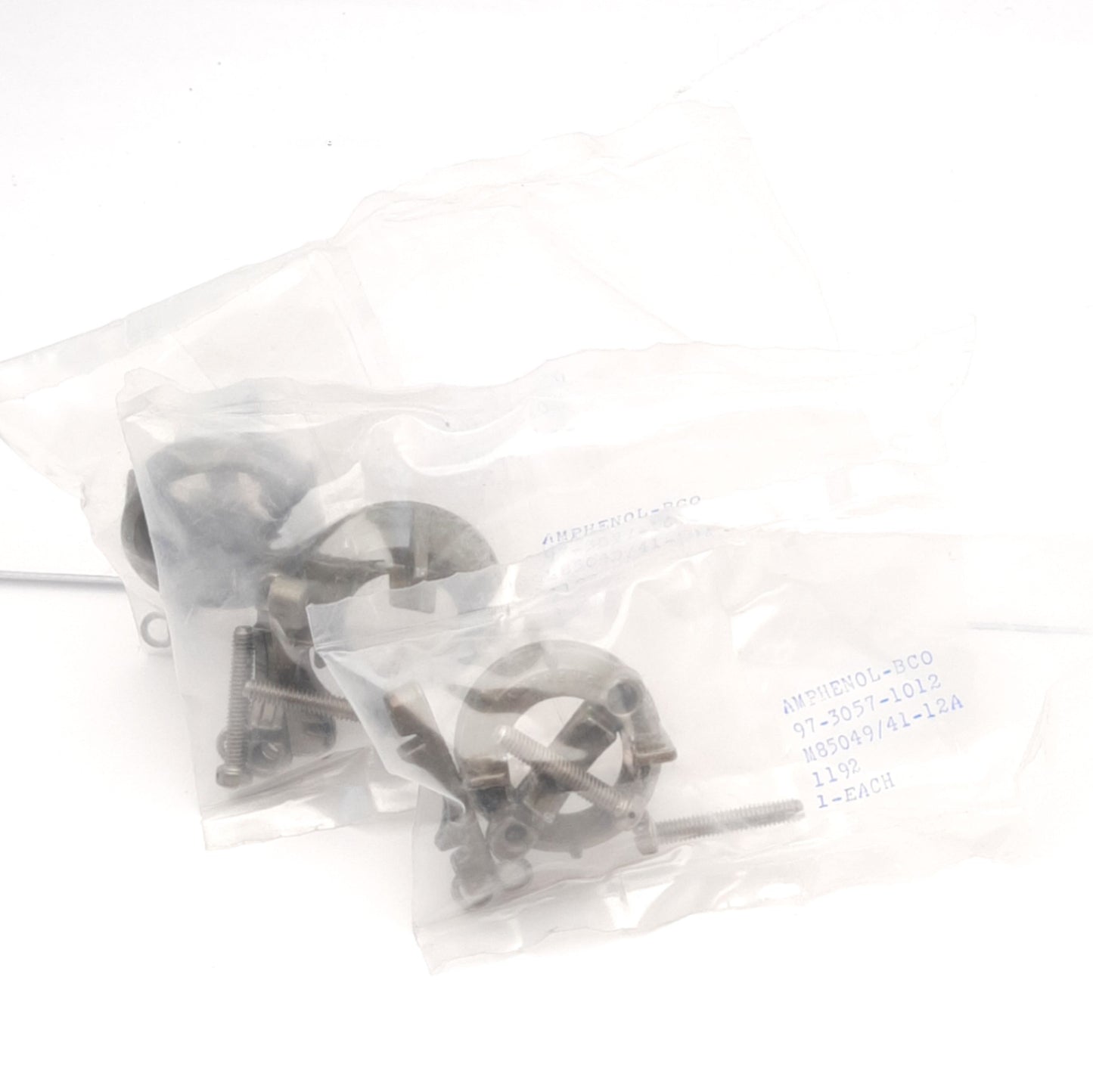 New Lot of 3 Amphenol 97-3057-1012 Circular MIL Spec Straight Cable Clamp 19x22.55mm