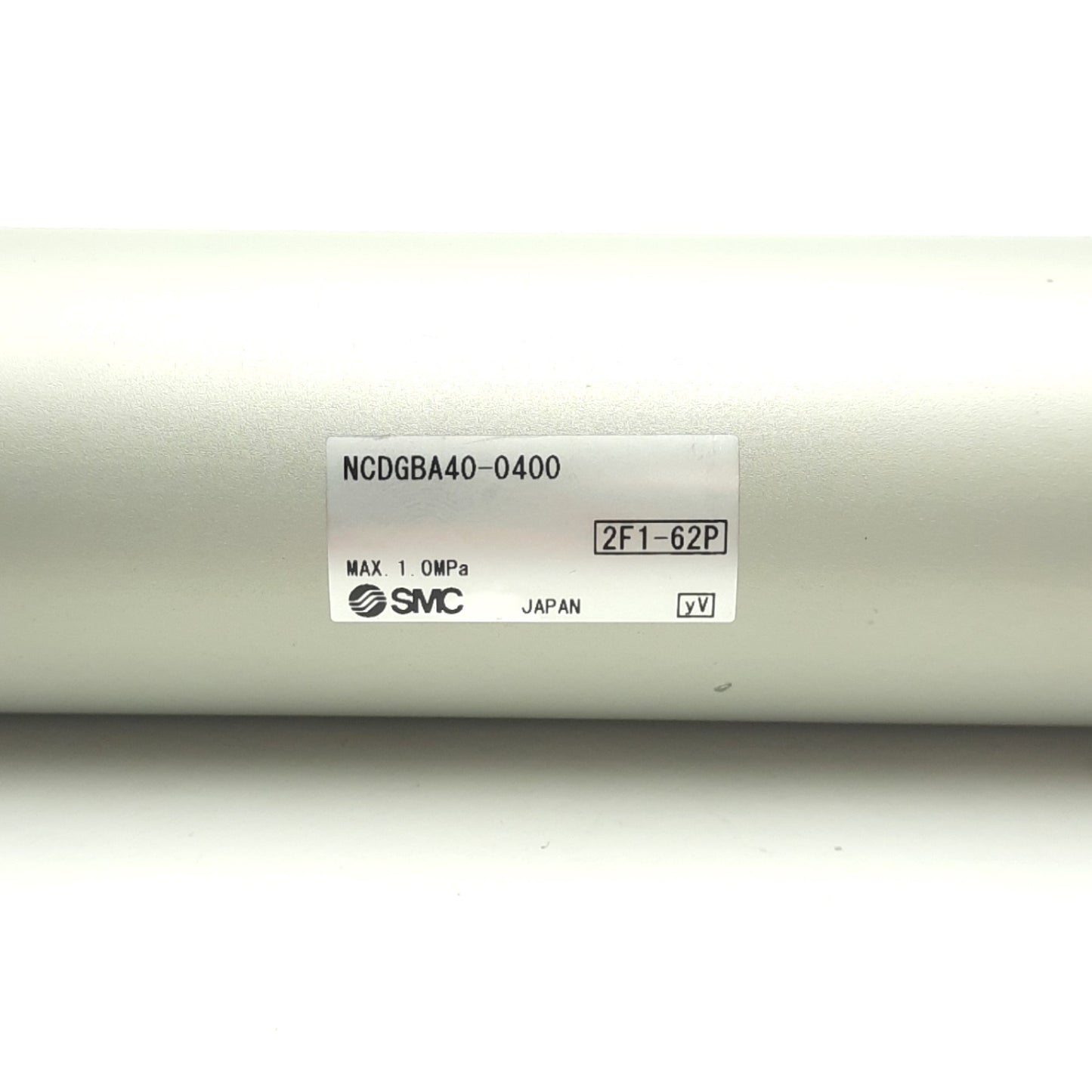 Used SMC NCDGBA40-0400 Air Cylinder, Double-Acting, 1.5" Bore, 4" Stroke, 1.0 MPa