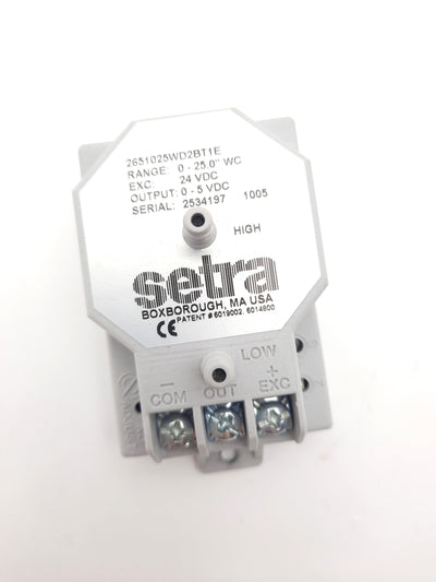 Used Setra 2651025WD2BT1E Low Differential Pressure Transducer 0-25" WC 0-5VDC, 24VDC