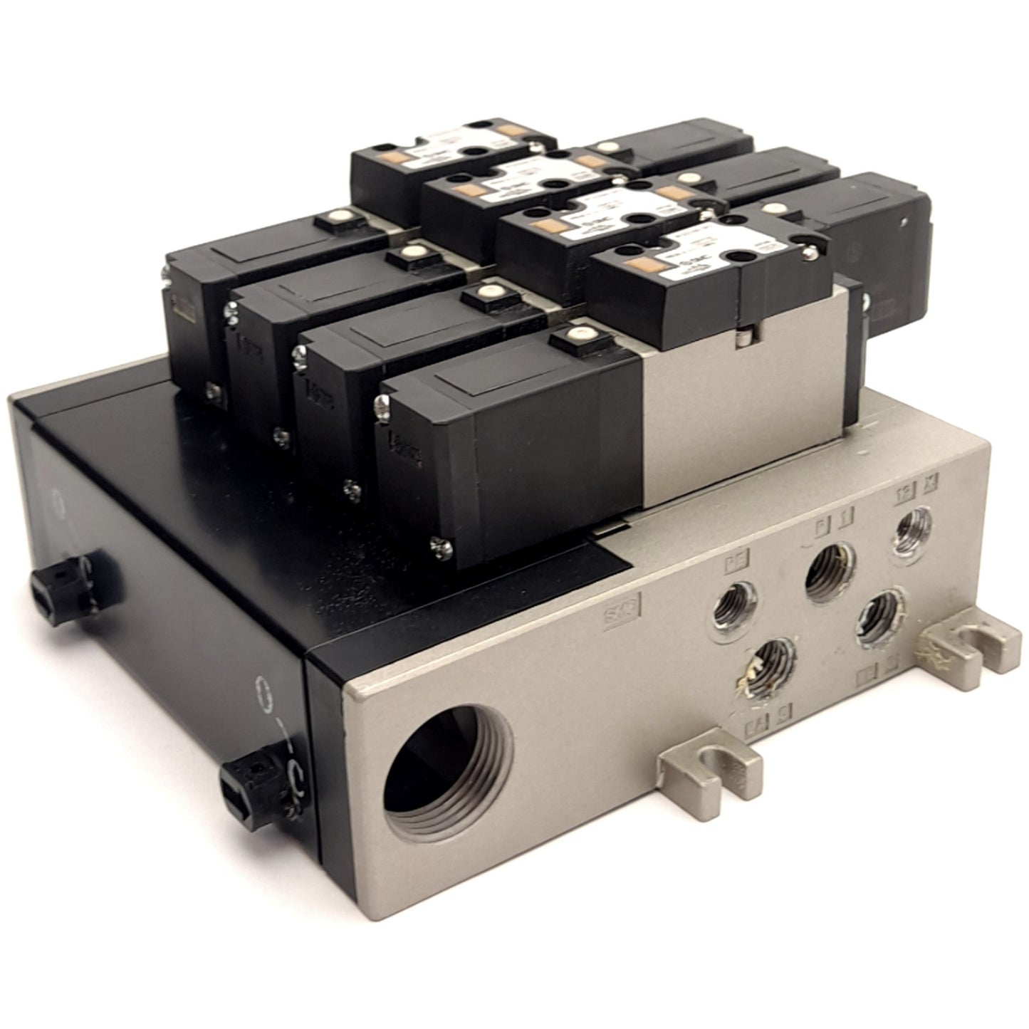 Used SMC NVV5FS2-01T-041-02T 4-Station Manifold w/ 3x VFS2200-5FZ, 1x VF2100-5FZ