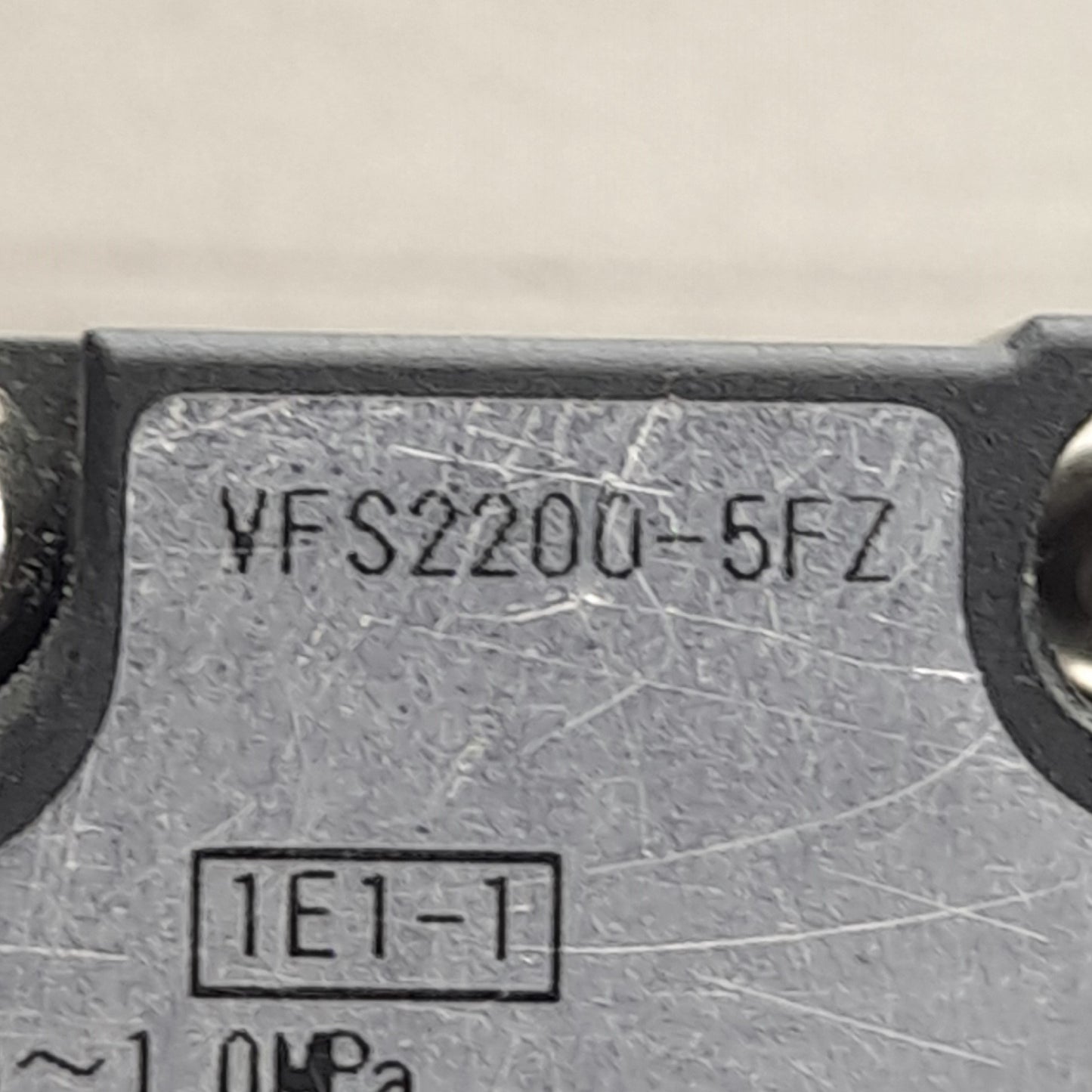 Used SMC NVV5FS2-01T-041-02T 4-Station Manifold w/ 3x VFS2200-5FZ, 1x VF2100-5FZ