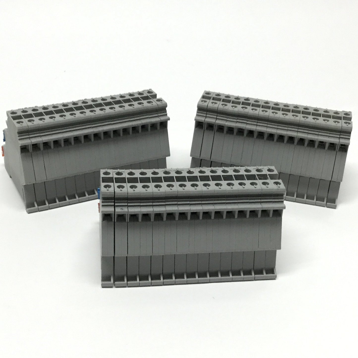 Used Lot of 45 Phoenix DIK 1,5 Sensor Actuator Terminal Blocks 300V 15A 28-14AWG