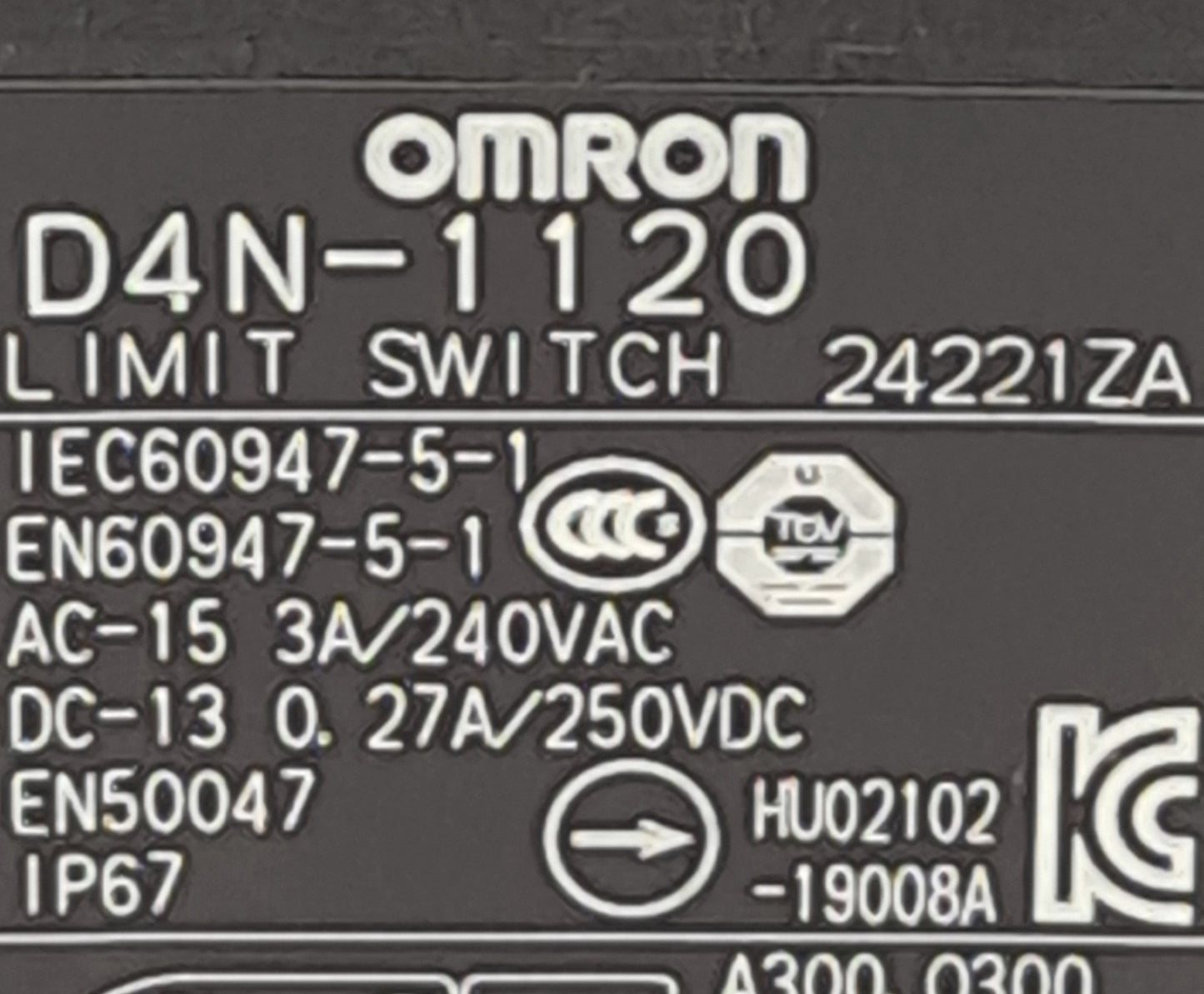 Used Omron D4N-1120 Limit Switch, 5N Max, 1NC/1NO, 240VAC/250VDC , 3A @ 240VAC