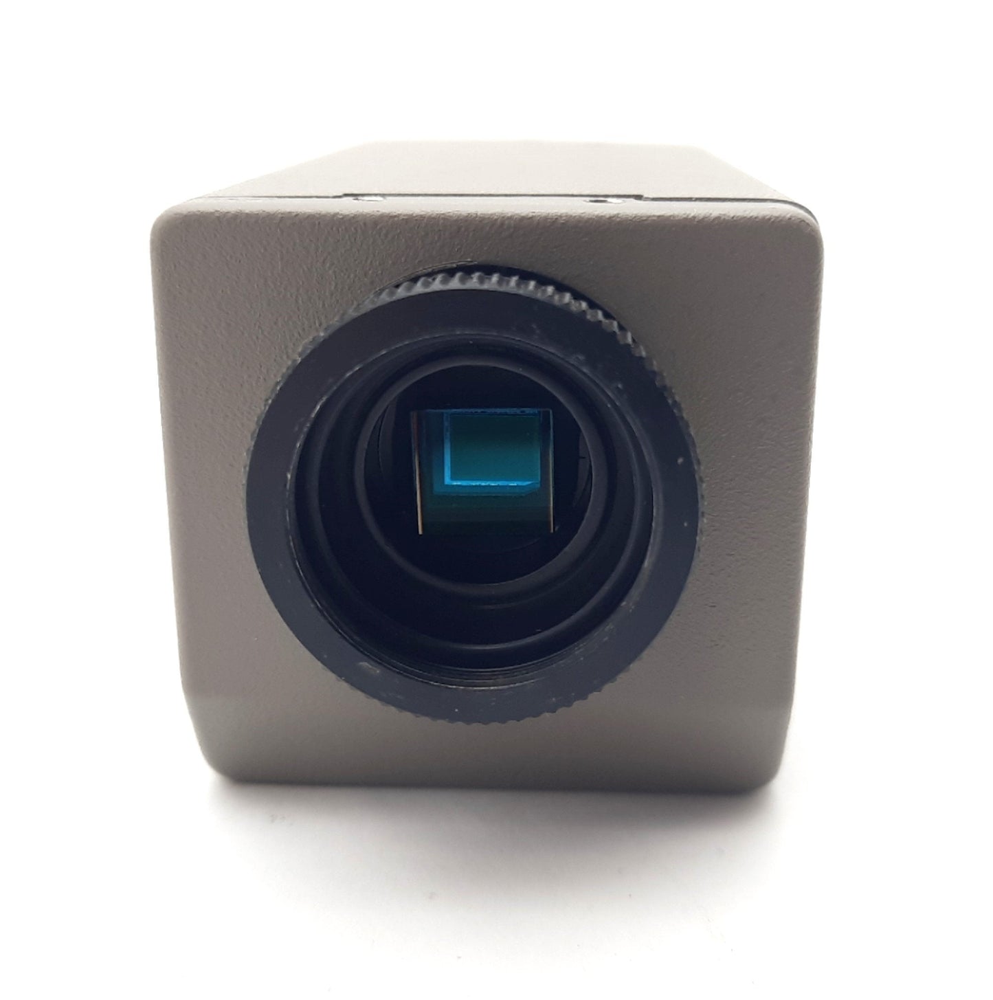 Used Cohu 1322-1300/0000 CCD Color Camera 12VDC/VAC 7.5W 48dB