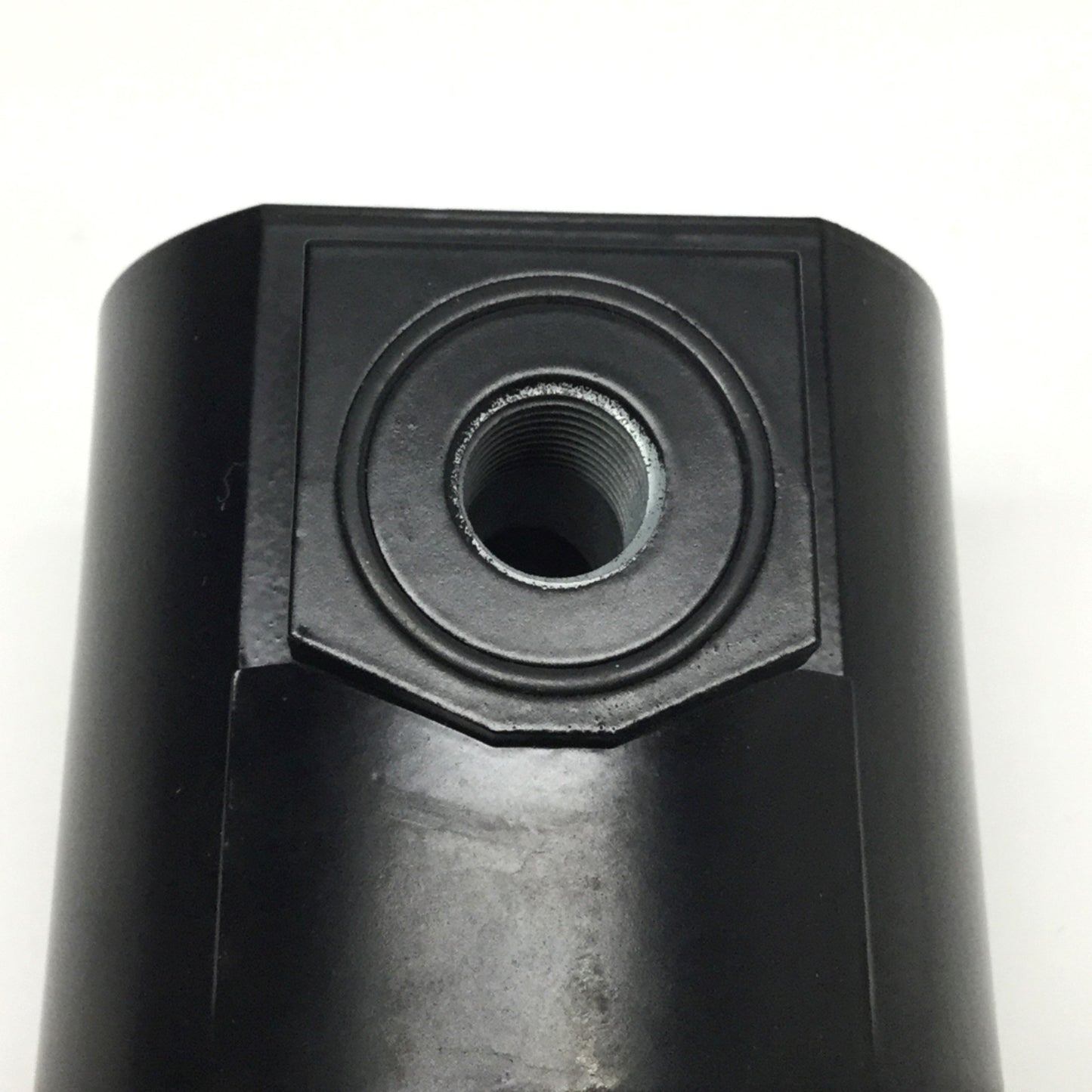 Used Wilkerson F16-02-000B Particulate Filter 1/4" NPT, 150psi Max Inlet, 5µm
