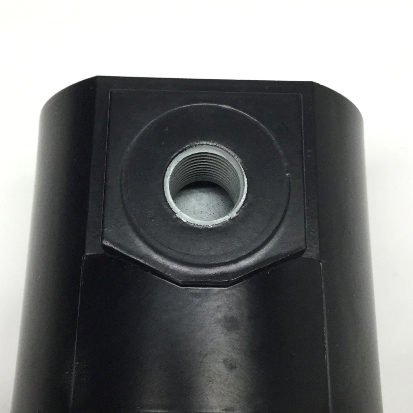 Used Wilkerson F16-02-000B Particulate Filter 1/4" NPT, 150psi Max Inlet, 5µm