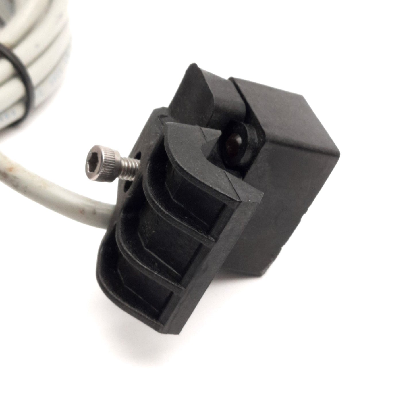 Used Norgren CS7-31 Hall Sensor 6-24V DC, 1A Max, PNP Output, w/ Mounting Bracket
