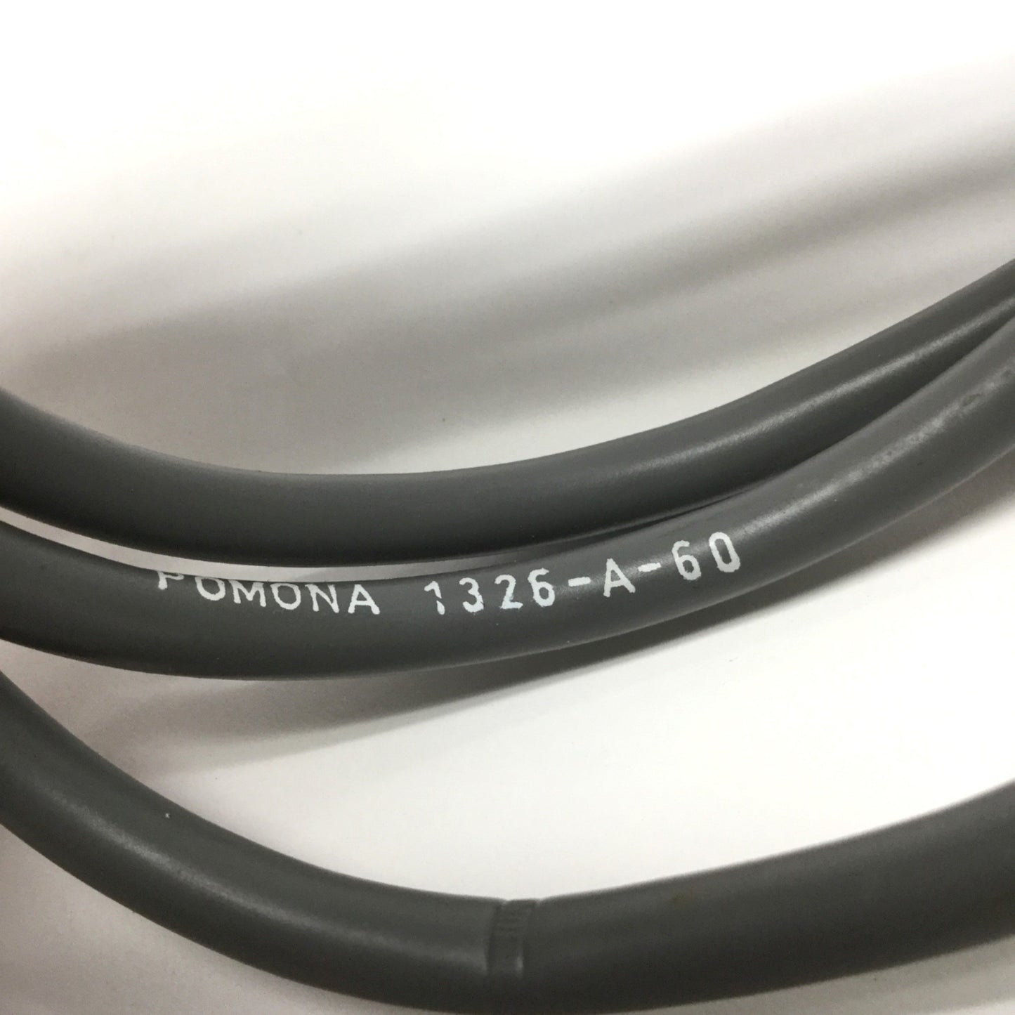 Used Pomona 1326-A-60 Single-Ended Double Banana Plug Cable 300VA/424VDC, 1m Long
