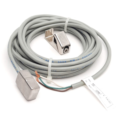 New – Open box Rotomation Inc SW-34 Reed Switch 24V DC, 0.5A Max, N.O. PNP Output, w/ Mount