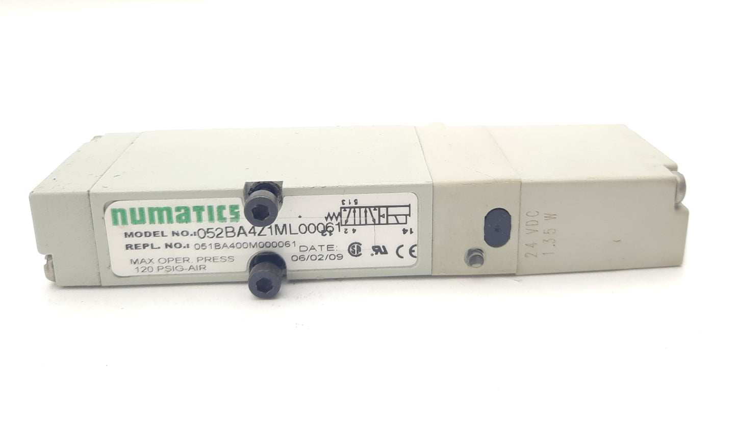 Used Numatics 052BA4Z1ML00061 Single Solenoid Air Pilot Valve 2 Position 4 Way 24VDC
