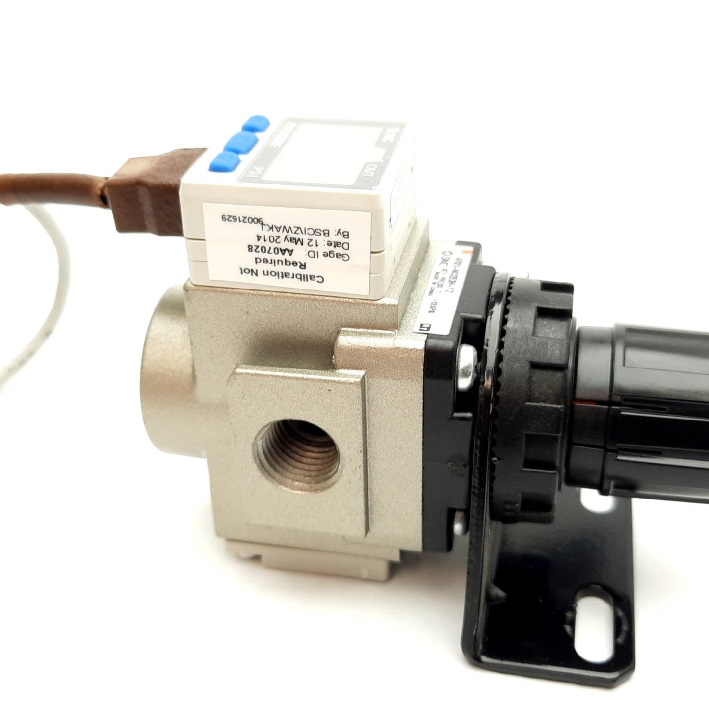 Used SMC AR20-N02E3H-YZ Pneumatic Regulator, W/ ISE35-N-65-P Digital Pressure Switch