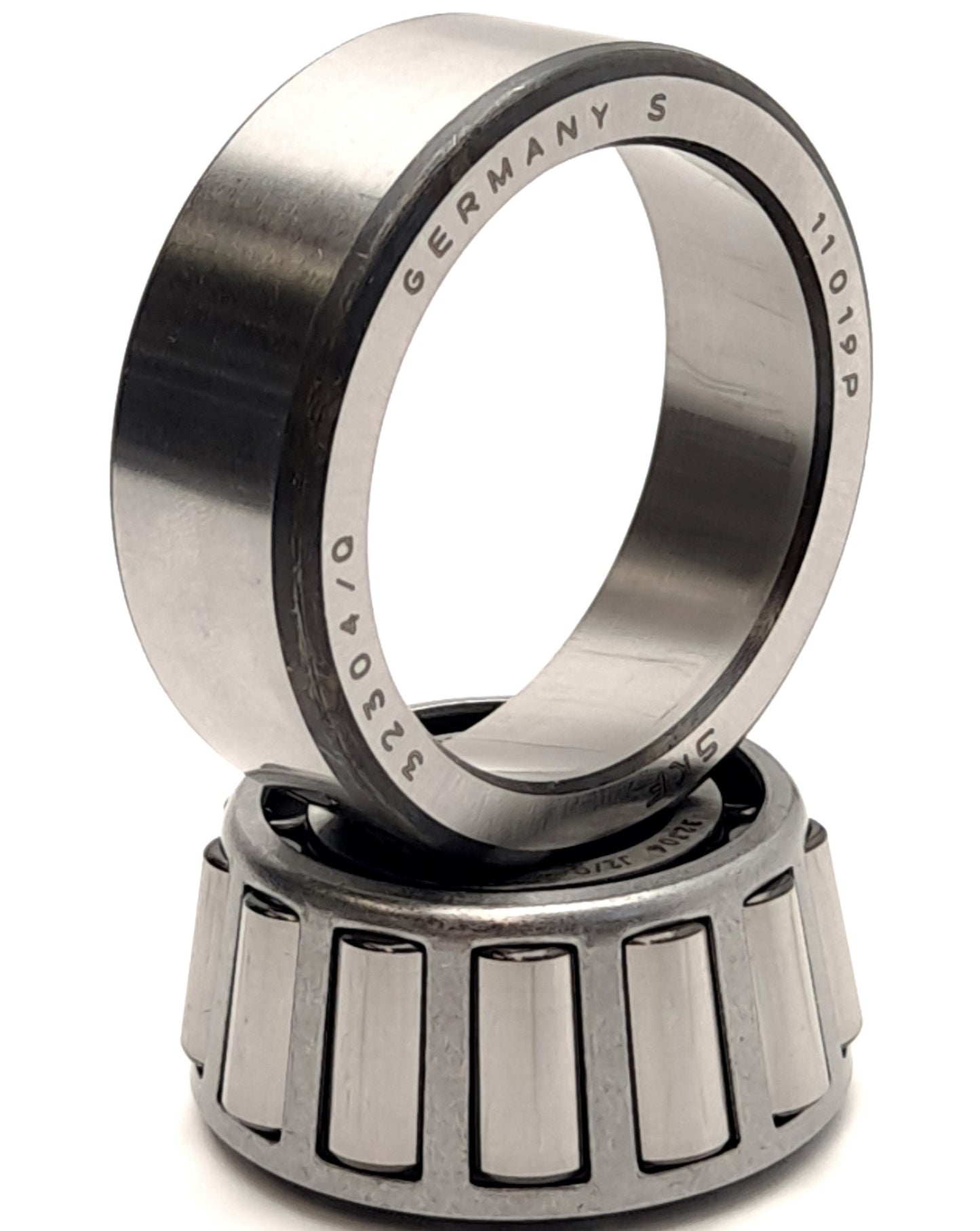 New Lot of 3 SKF 32304 J2/Q Tapered Roller Bearing, 20mm Bore, 14000 RPM Max, 45.5kN