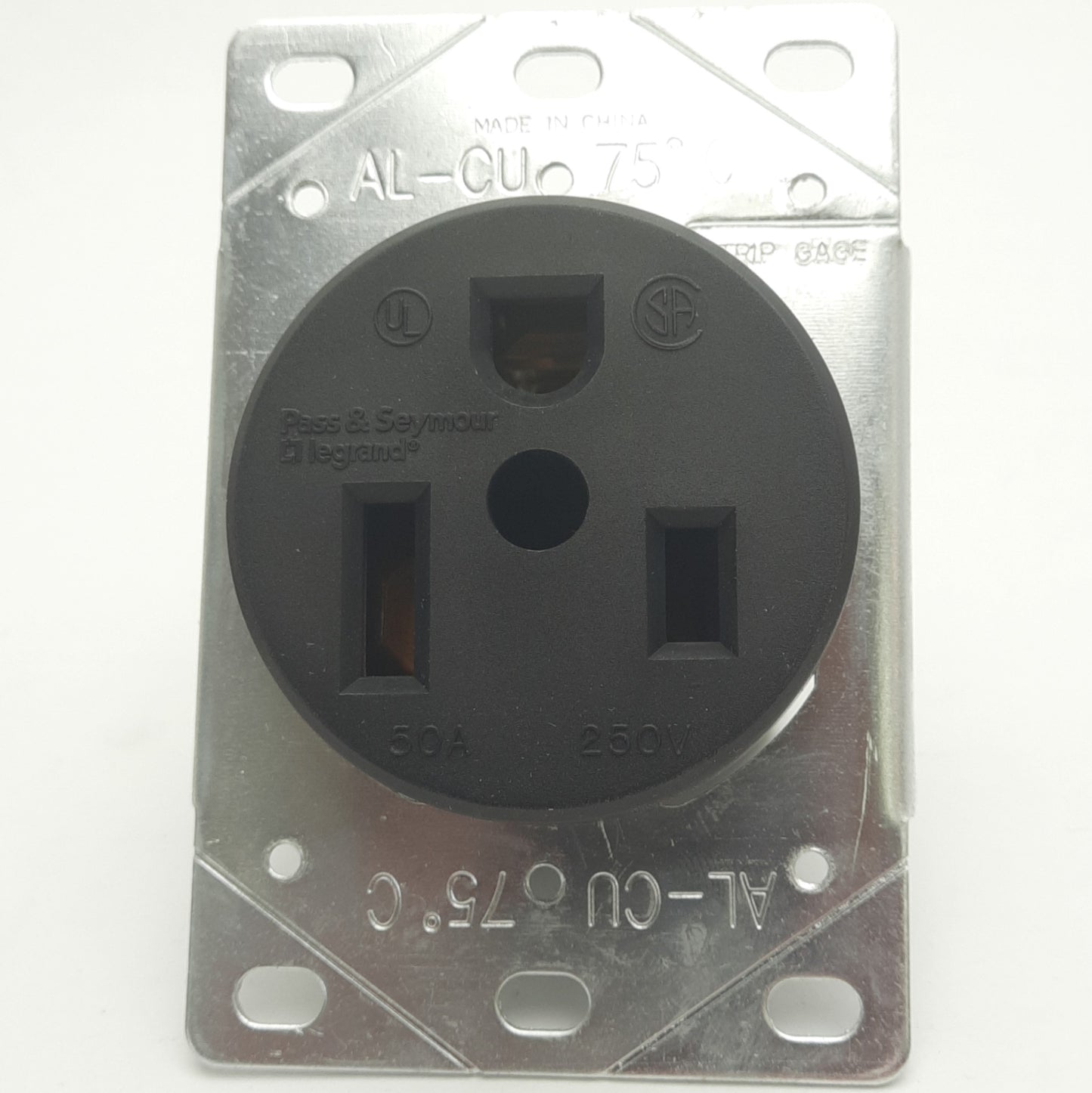 Used Lot of 2 Pass & Seymour 3804-CC6 Power Outlet, 2-Pole, 3-Wire, 50A, 250 VAC