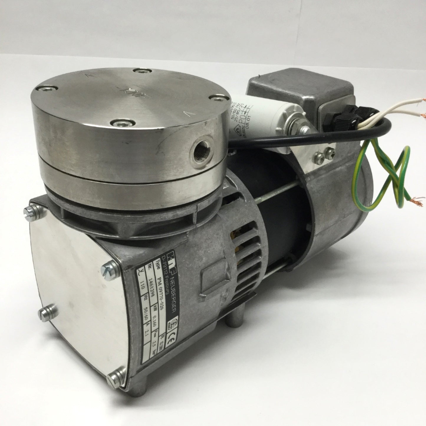 Used KNF PM 09770-026 Diaphragm Vacuum Pump, 110VAC, 160W, 2.5bar Max, 22 inHg