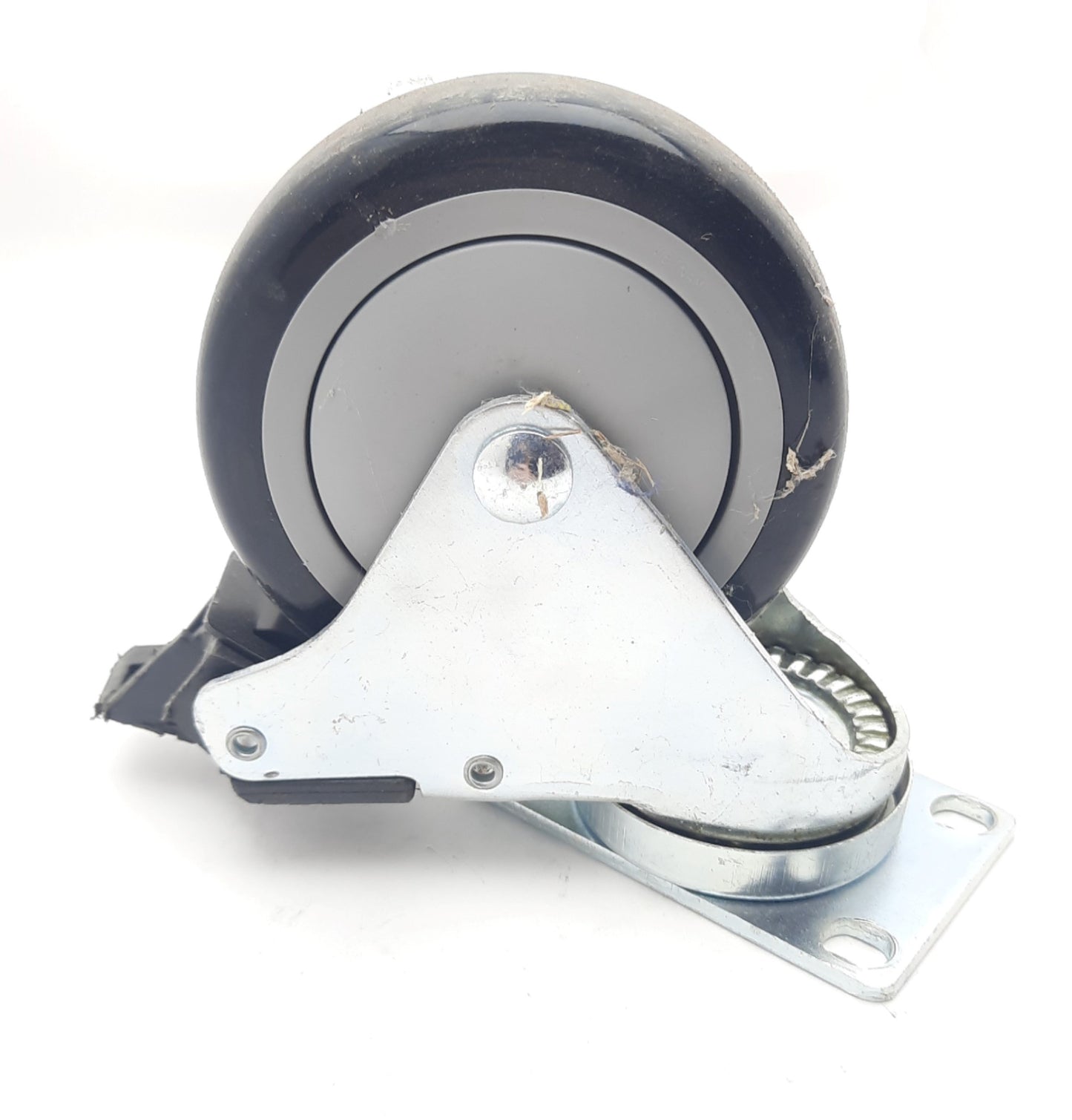 Used Lot of 4 Rubber Casters With Locking Breaks 101mm Dia., 31mm Thick, 131mm Height
