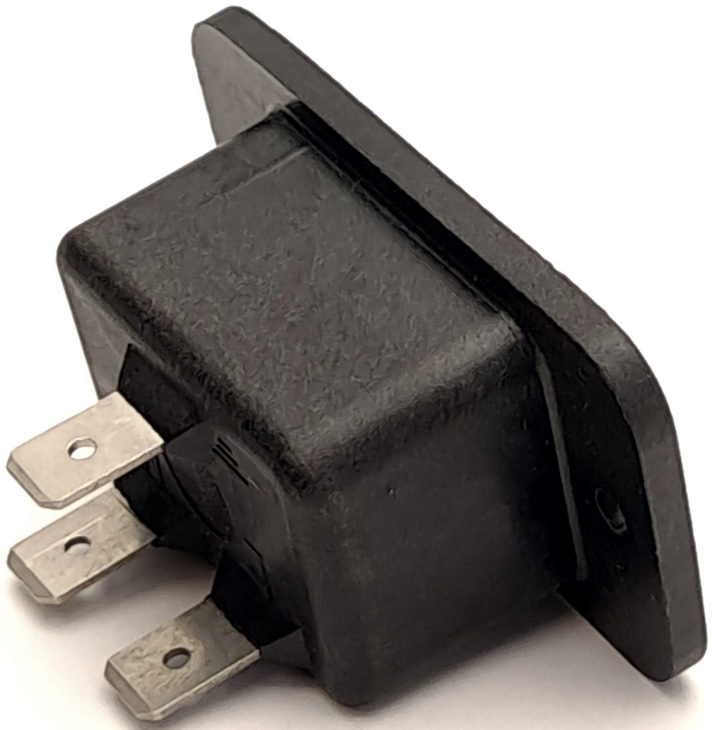 Used Lot of 9 Interpower 83030400 AC Power Connectors, 3-Poles, 3.2mm Mount Holes
