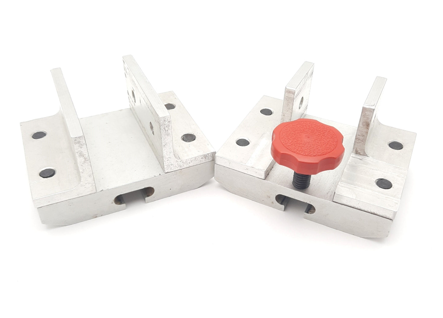 Used 80/20 1515-Lite 15 Series Aluminum Bar W/Clamp and Actuator 24"L x 1.5"W x 2"H