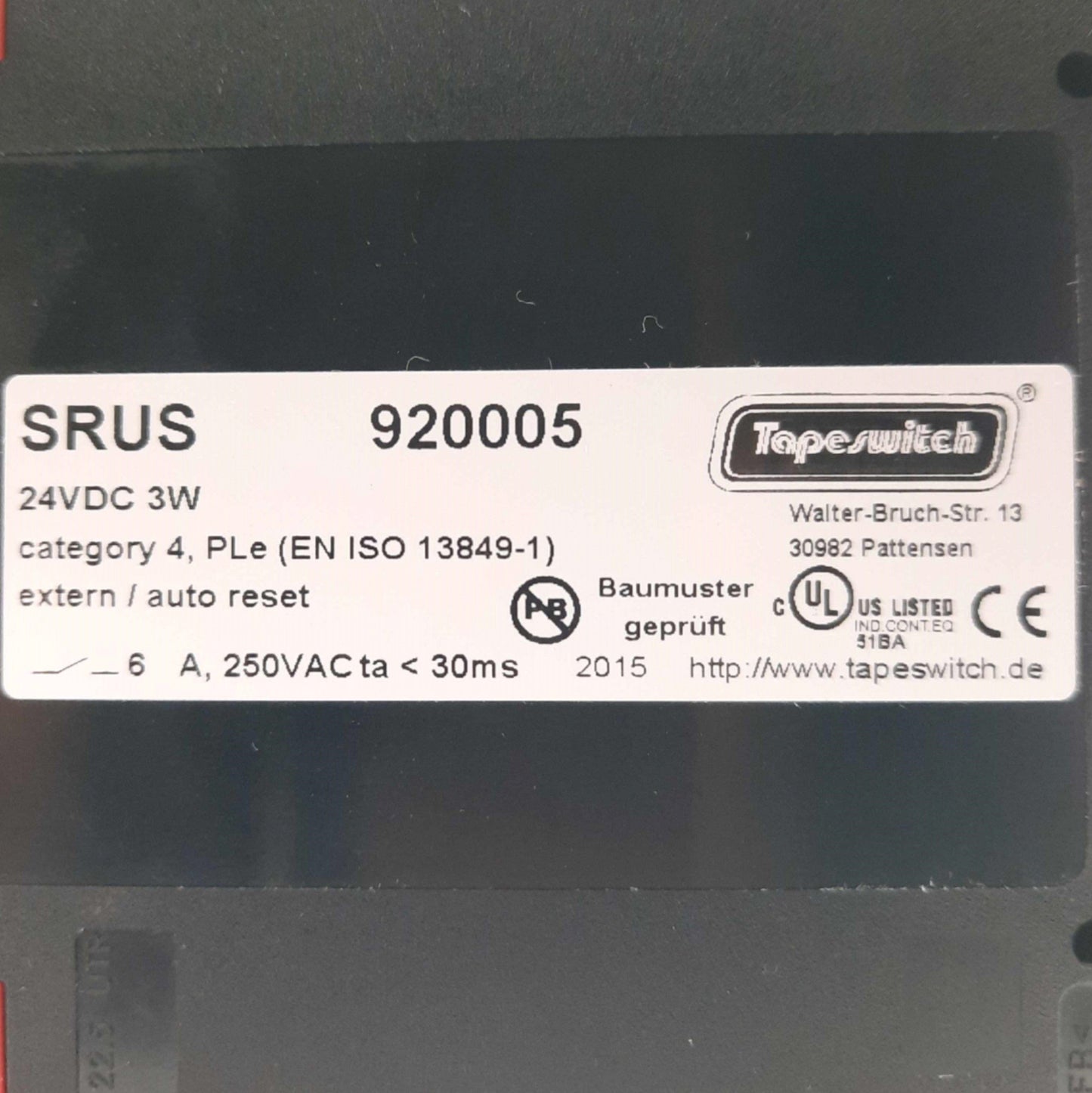 Used Tapeswitch 920005 SRUS Safety Relay, 2-Channel, 3-Pole NO 250VAC 6A, 24VDC