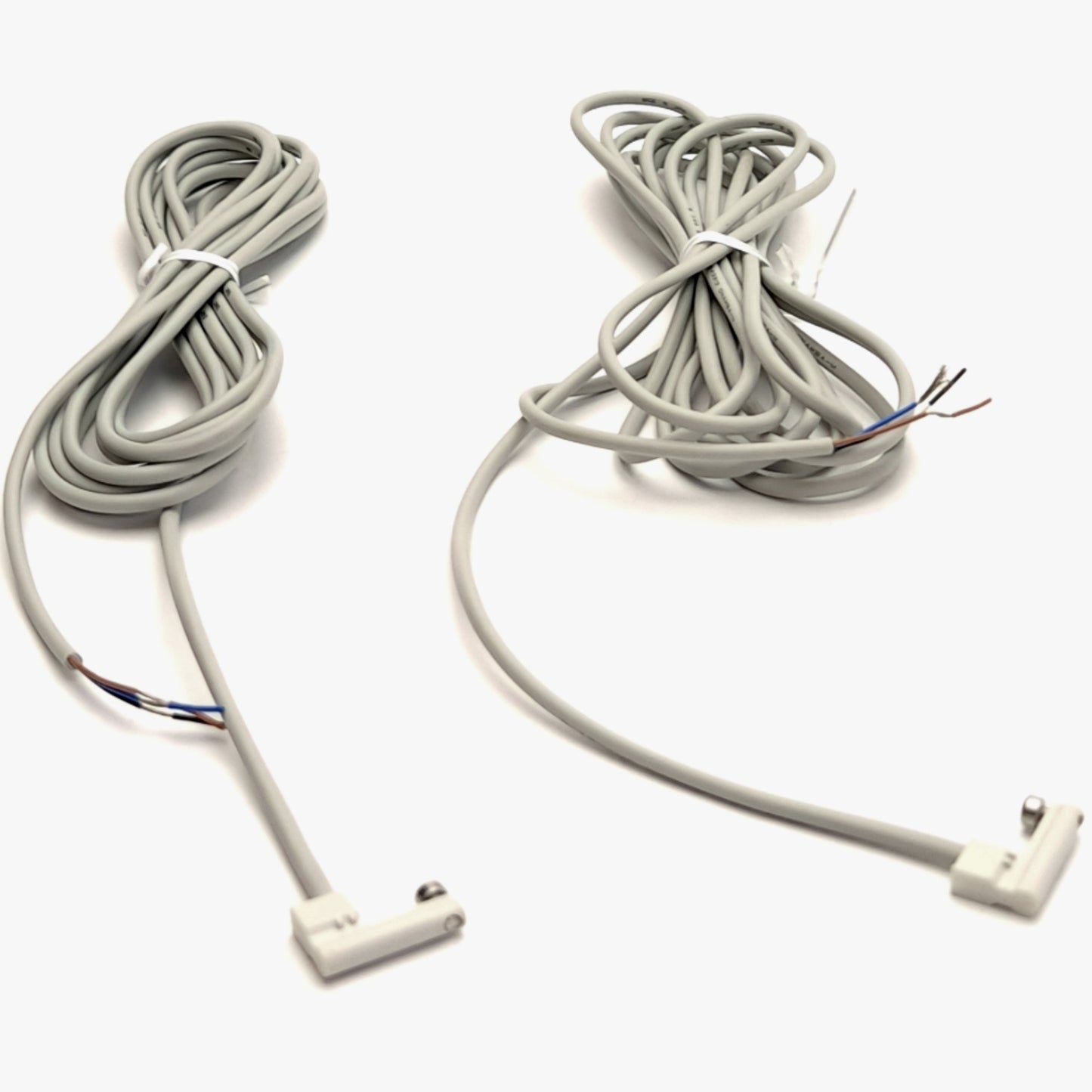 Used Lot of 2 SMC D-M9PVL Solid State Auto Switch, 3m Cable, 3-Wire PNP Out, 24V In