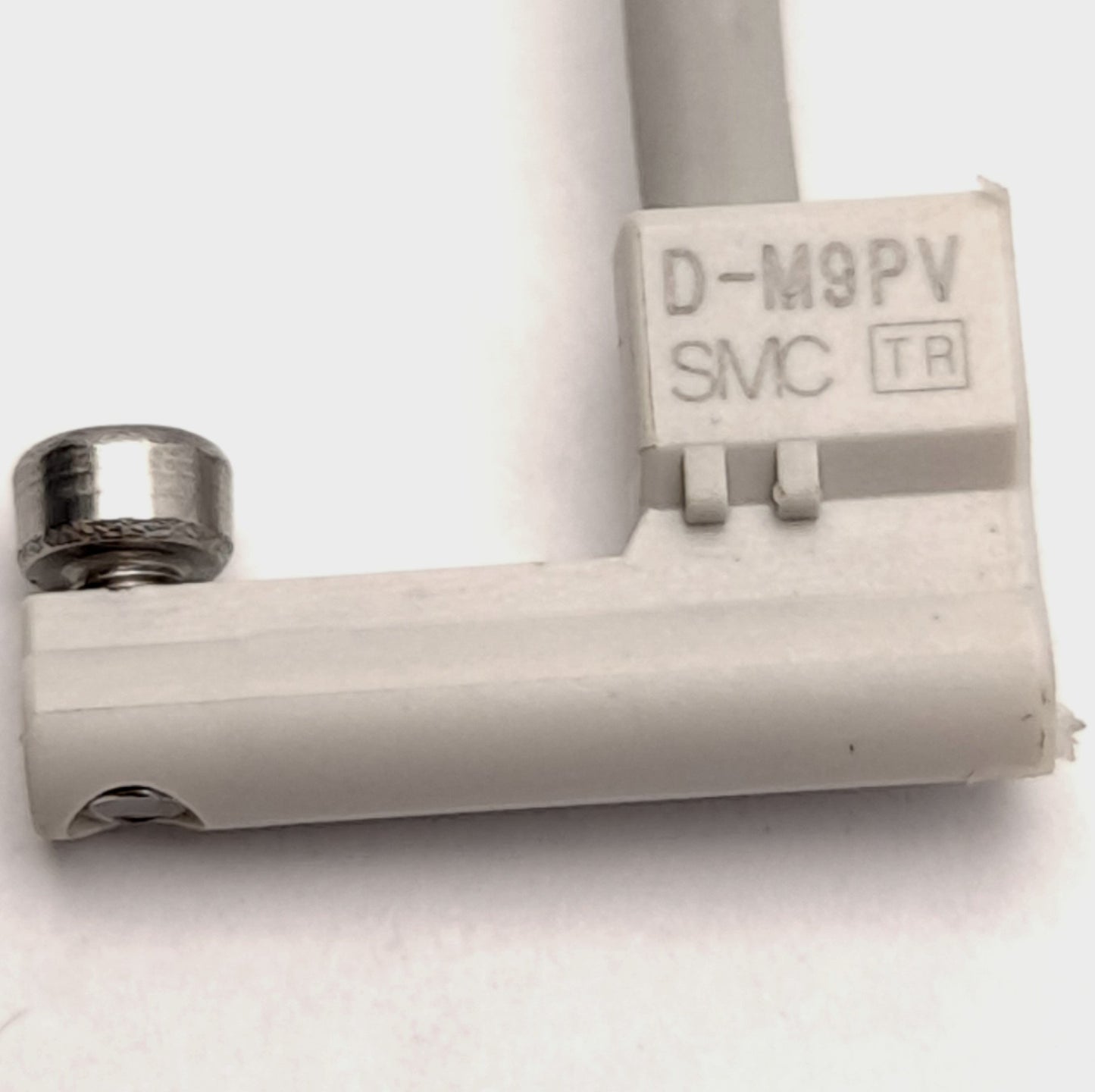 Used Lot of 2 SMC D-M9PVL Solid State Auto Switch, 3m Cable, 3-Wire PNP Out, 24V In