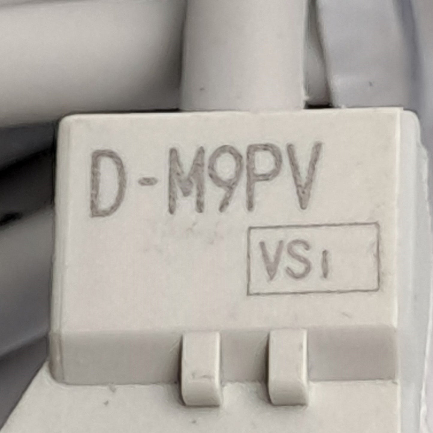 Used Lot of 2 SMC D-M9PVZ Solid State Auto Switch, 5m Cable, 24V, 40mA Max, 3-Wire