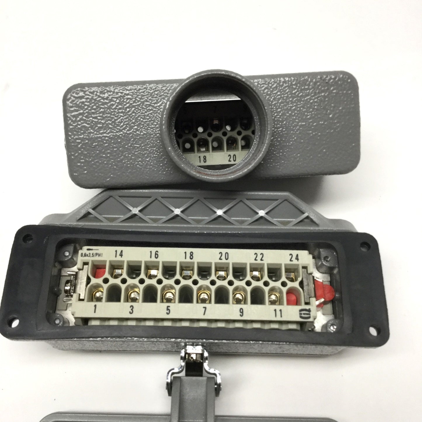Used Harting HAN 10HvE Bulkhead Hood Housing Connector 10-Pin Male & Female, 830V 16A