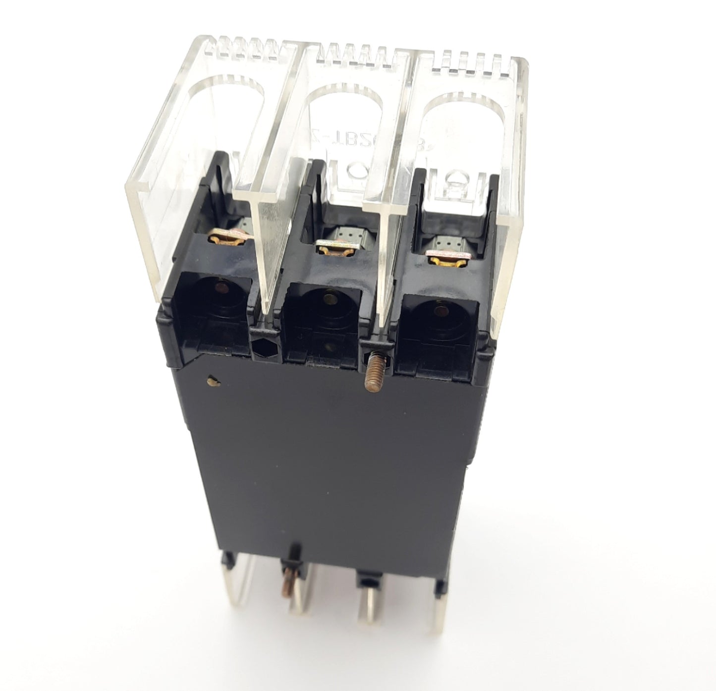 Used Fuji SA33B Auto Breaker 3-Pole Current Rating 30A Voltage Rating: 550VAC