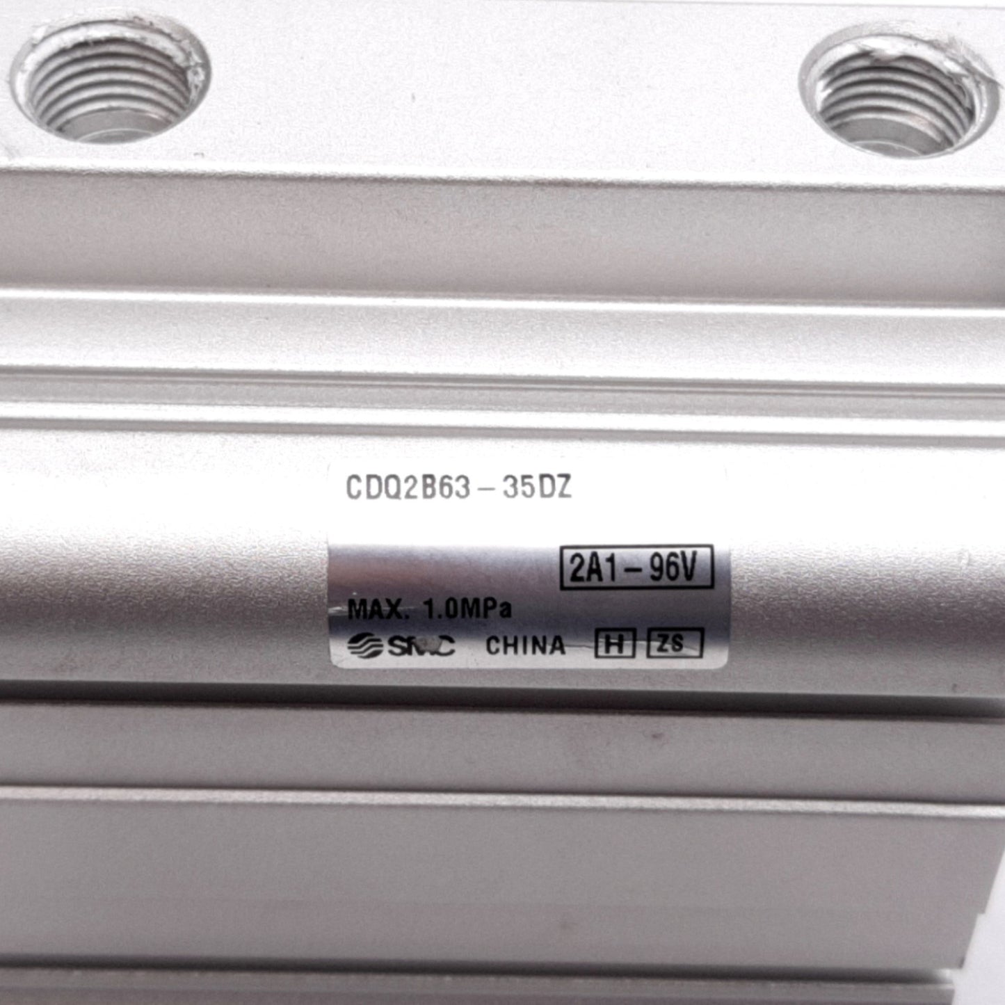 Used SMC CDQ2B63-35DZ Compact Cylinder, Bore: 63mm, Stroke: 35mm, 1.0MPa, Rc1/4