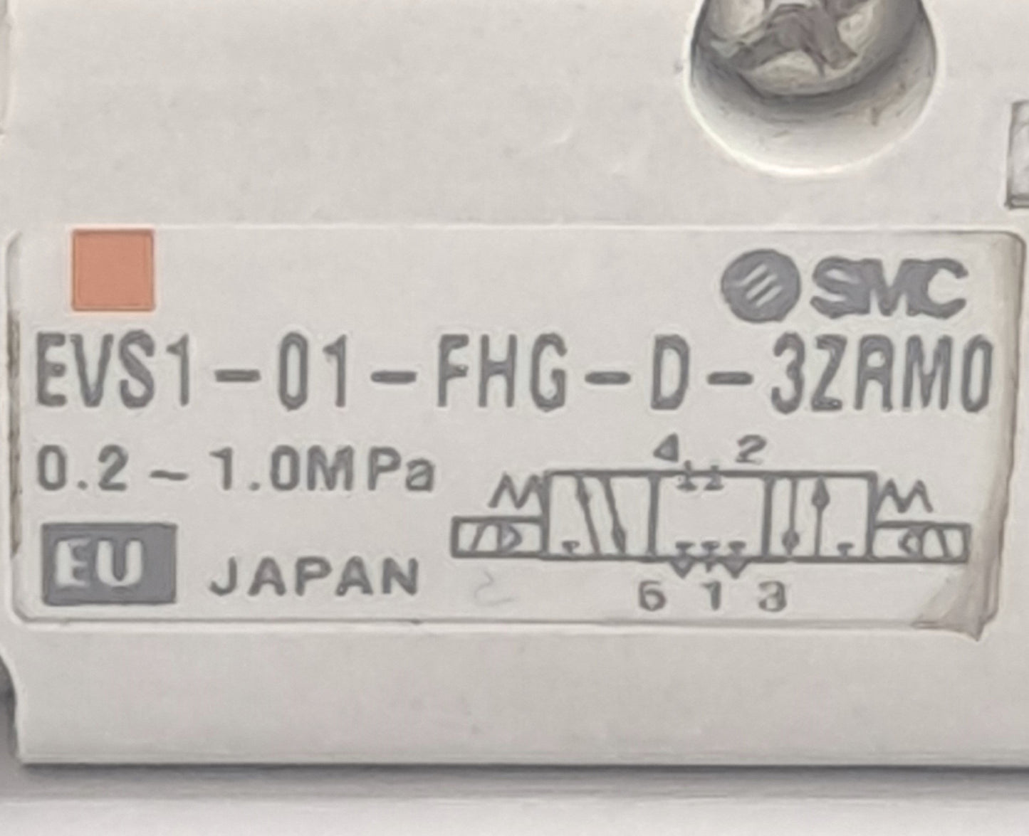 Used SMC EVS1-01-FHG-D-3ZRM0 Solenoid Valve, 24VDC, 1MPa Max, 42mA, M Plug VS7 Series
