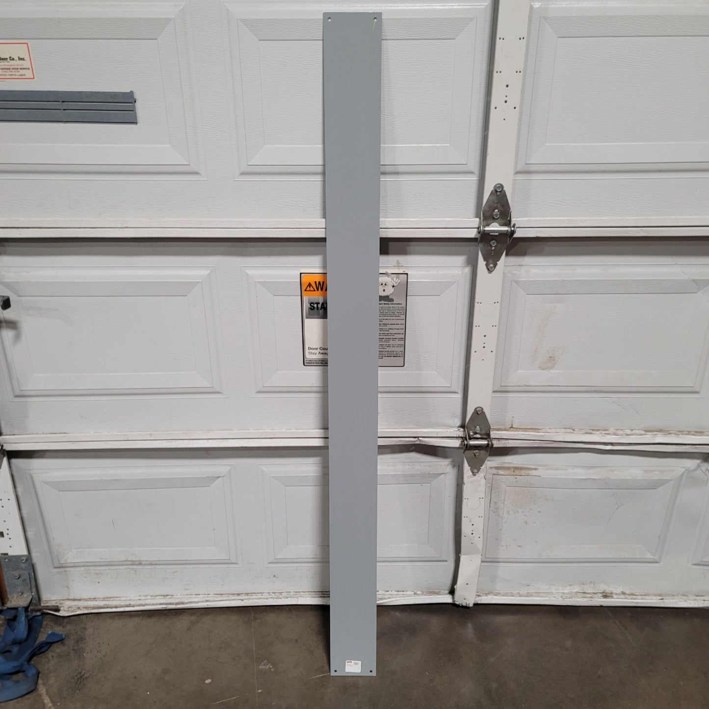 New Nvent Hoffman F66B560 Wireway Barrier Kit 4.5"W x 59.75"L, 14ga, Gray