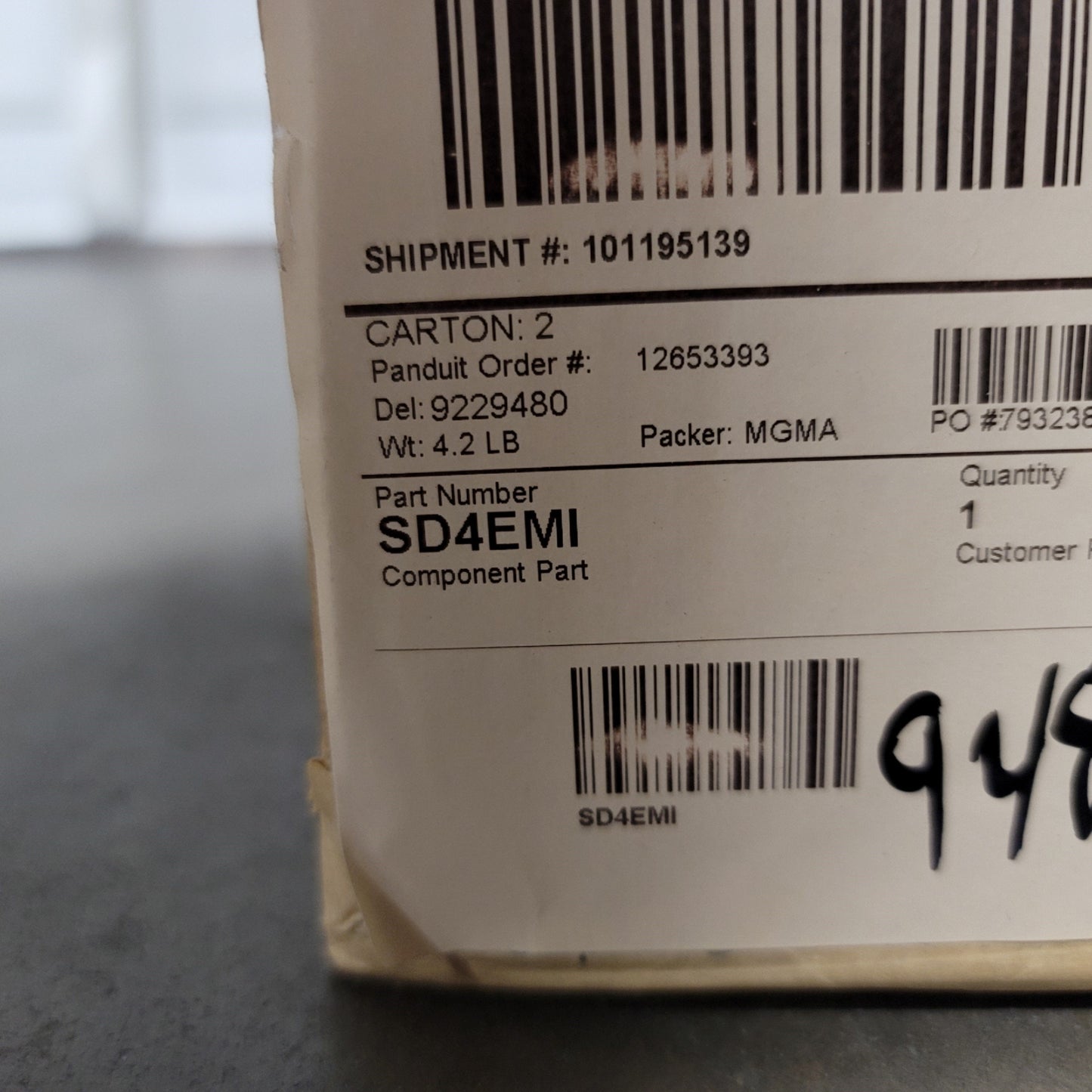 New Panduit SD4EMI EMI Noise Shielding Kit, Two Sections, 4"H x 3Ft