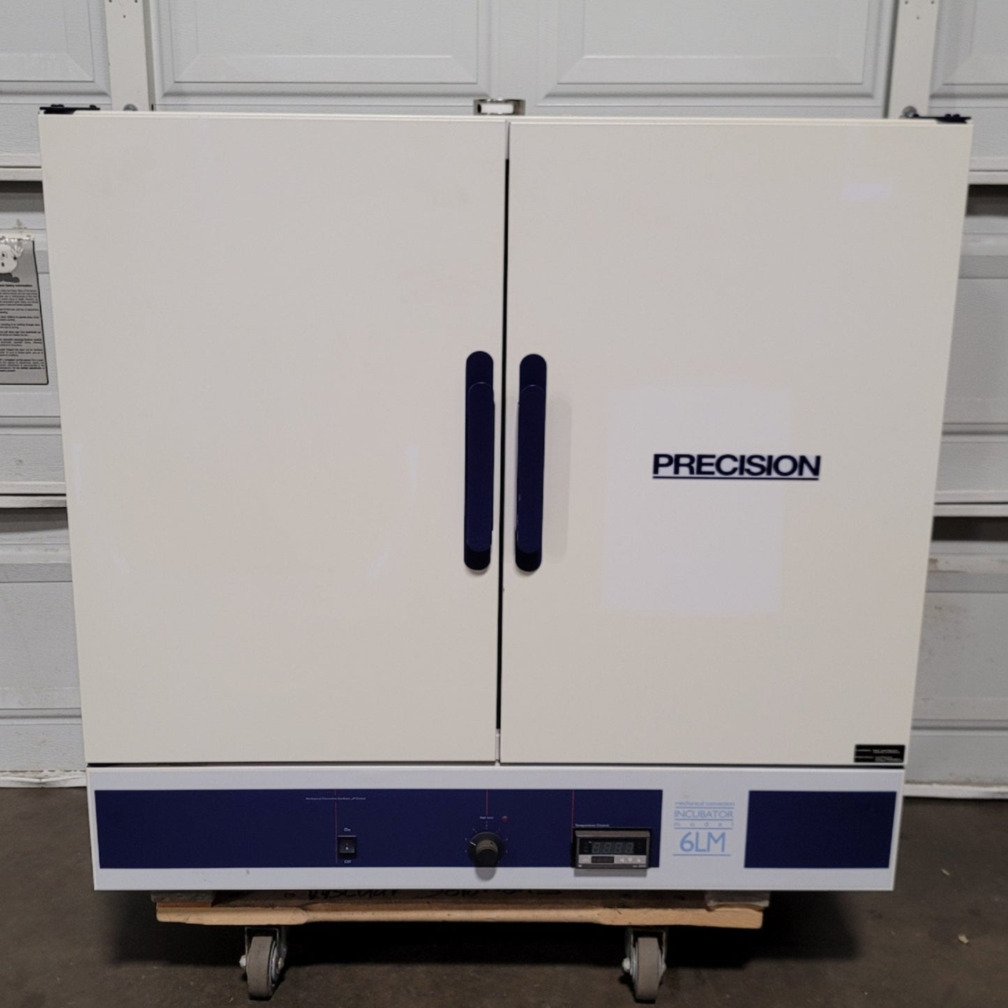 Used Precision 51221084 6LM Mechanical Convection Incubator 10CuFt, 5°C-65°C, 230VAC