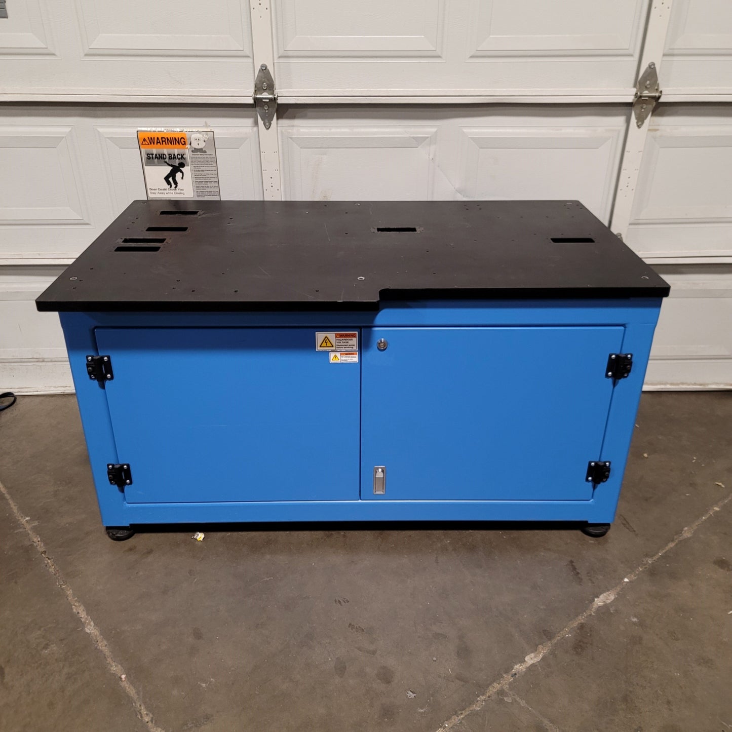 Used Inter-Lakes B-250 56"x 29" Industrial Steel Machine Base Table Workstation Bench