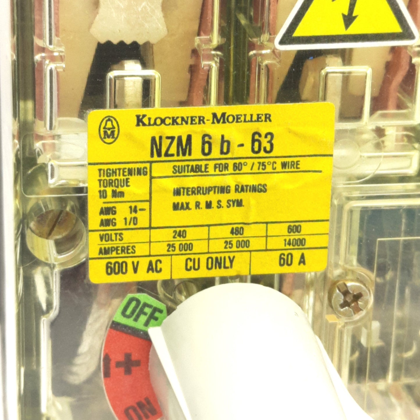 Used Klockner-Moeller NZM6B-63 / ZM6A-40-NA Circuit Breaker 40A Fixed, 400-800A Range