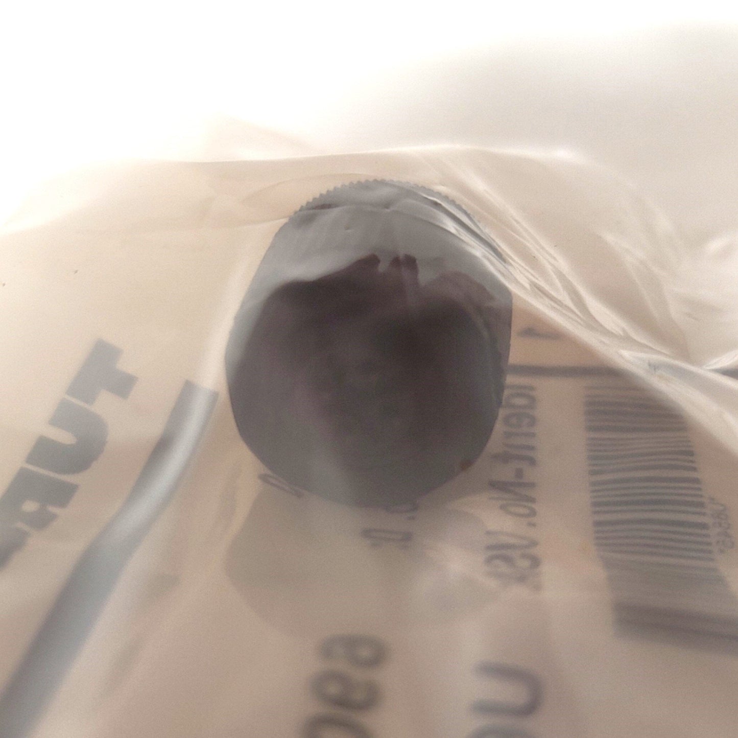 New Turck B 8141-0 Straight Female M12 4-Pin Eurofast Field Wireable Connector