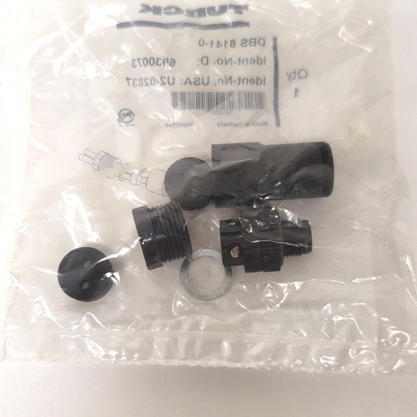 New Turck DBS 8141-0 Straight Male M12 4-Pin Eurofast Field Wireable Connector