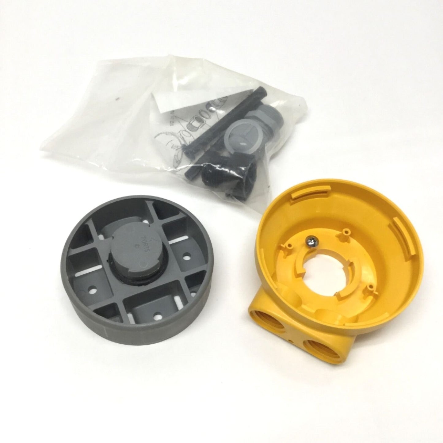 Used GF Signet 3-8050 ProcessPro Flow Transmitter Universal Field Mount Kit 3/4" NPT