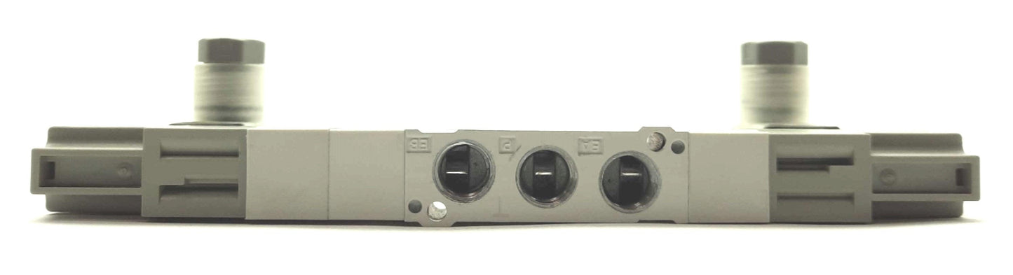 Used SMC SY5320-5DZ-01T Solenoid Valve 3-Position 5-Port 0.2-0.7MPa 1/8"NPT 2x 24VDC