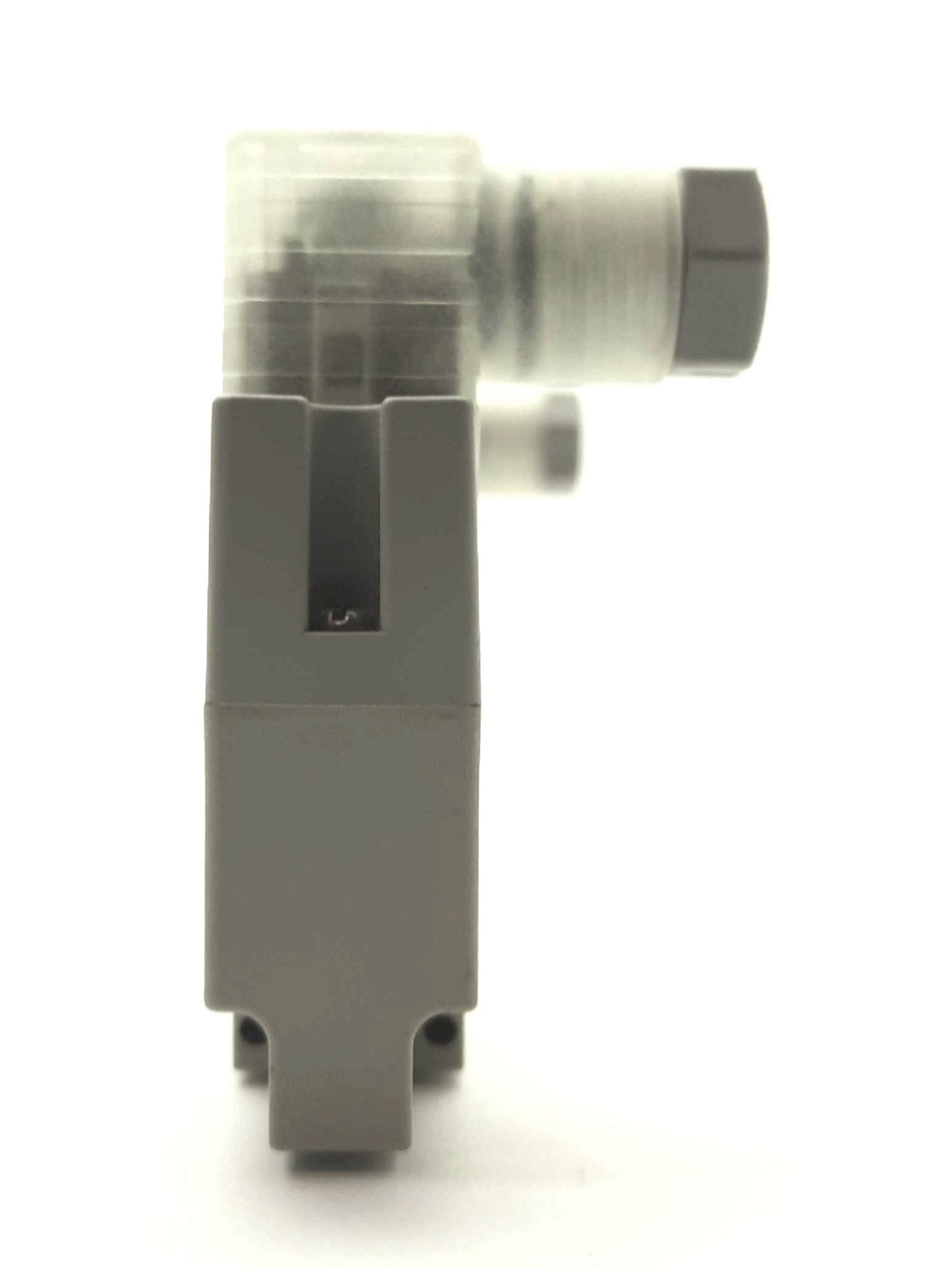 Used SMC SY5320-5DZ-01T Solenoid Valve 3-Position 5-Port 0.2-0.7MPa 1/8"NPT 2x 24VDC