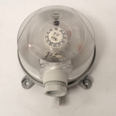 New Dwyer ADPS-08-2-N Adjustable Differential Pressure Switch 0.08 to 1.2"w.c. M20