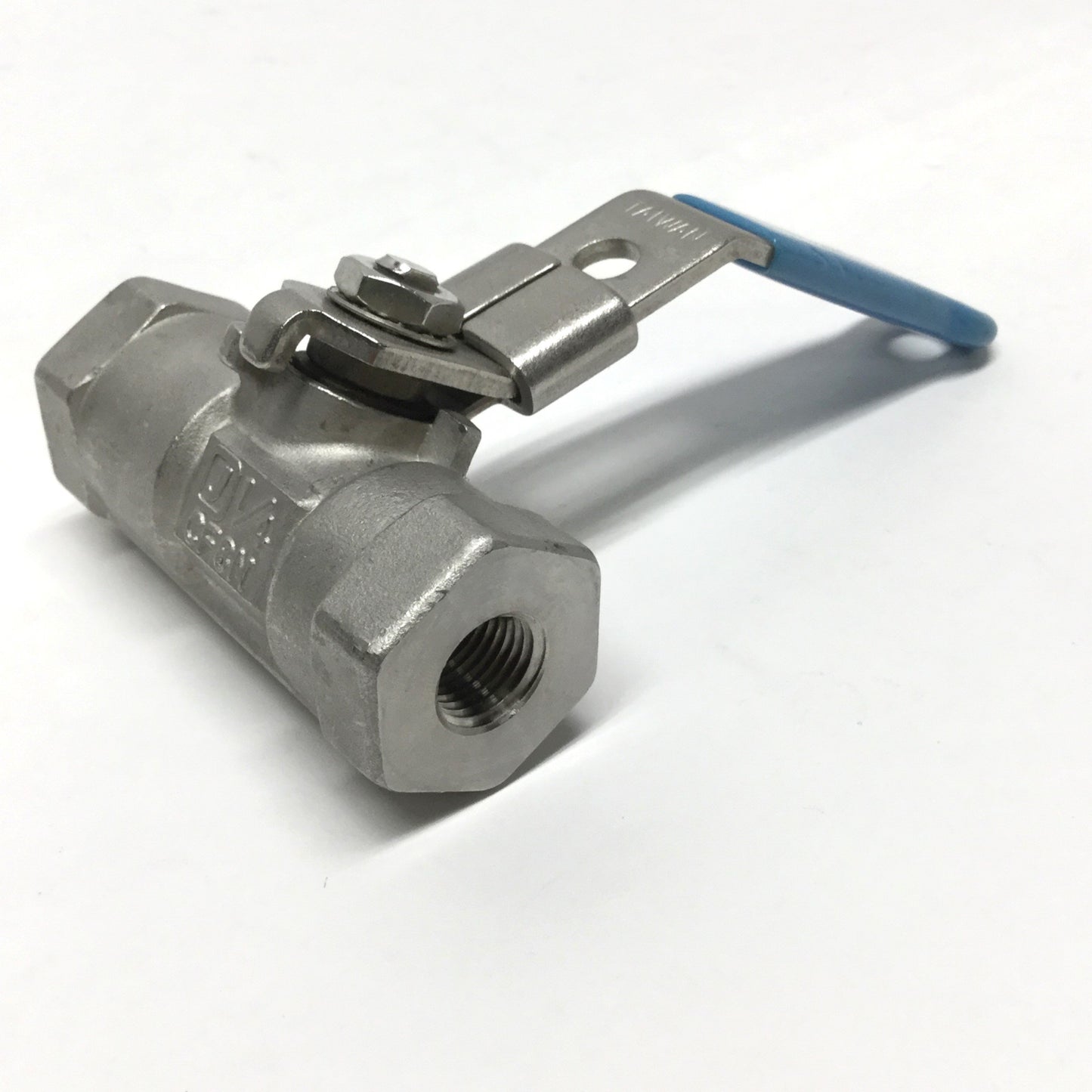 Used Jamesbury 1/4 33-3600ML-C Stainless Steel Ball Valve, 1/4" NPT, CF8M, 2000psi