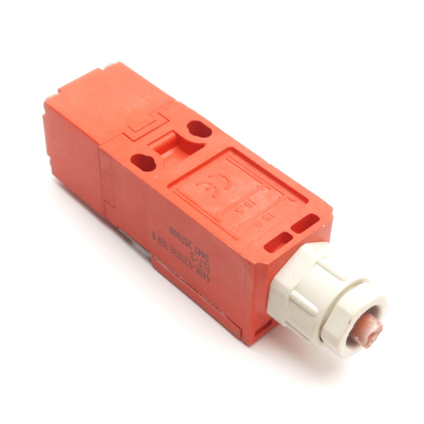 Used Allen Bradley 440K-E33036 Guardmaster Safety Switch 240V AC 3A, 24V DC 2A, 2-NC